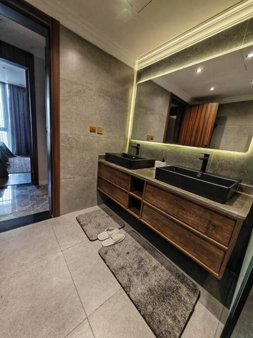 Super Luxury Apartment - Gated Community