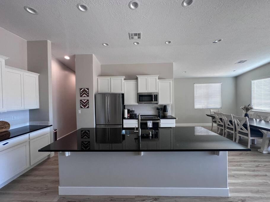 4BR Oasis - Pool and Spa - Near Golf and Casinos view 2