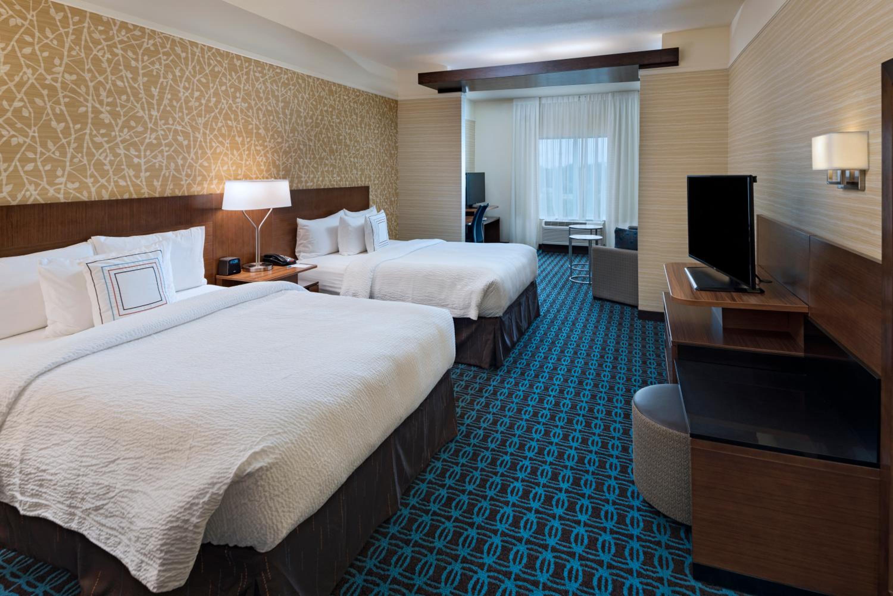 Dublin Vacations - Fairfield Inn  Suites by Marriott Dublin - Property Image 5