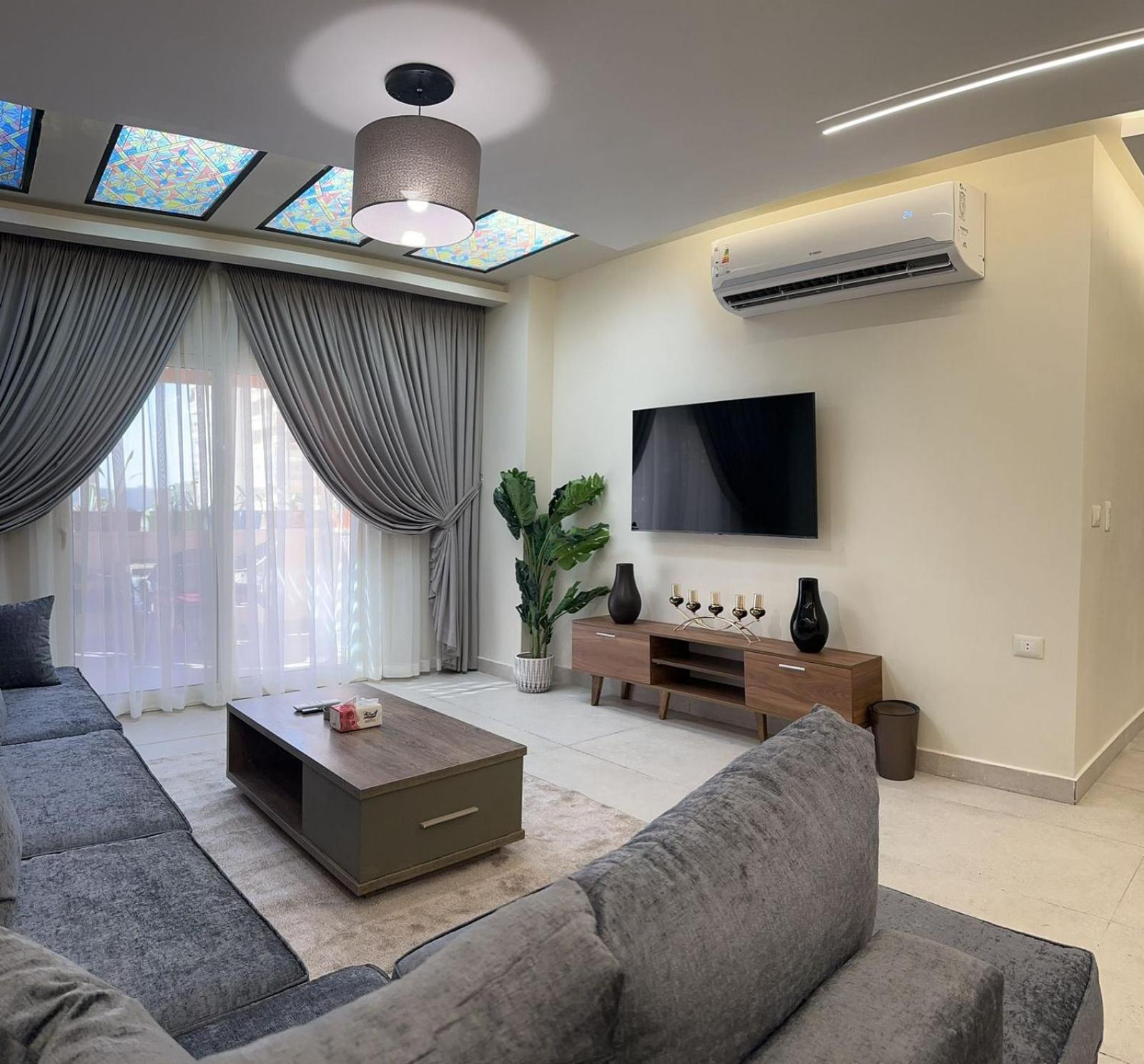 Zahra Apartment