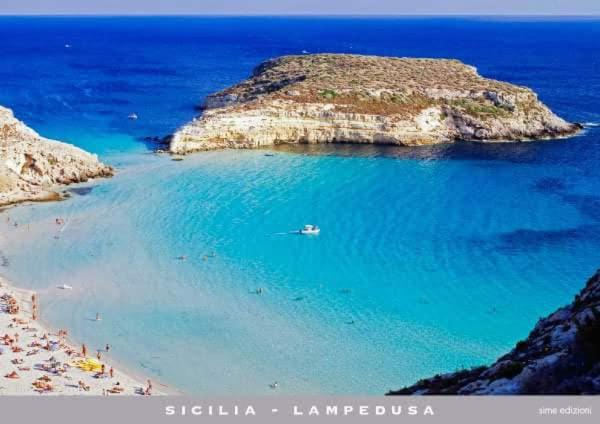 Blu Mare Lampedusa Bed And Breakfast photo 4