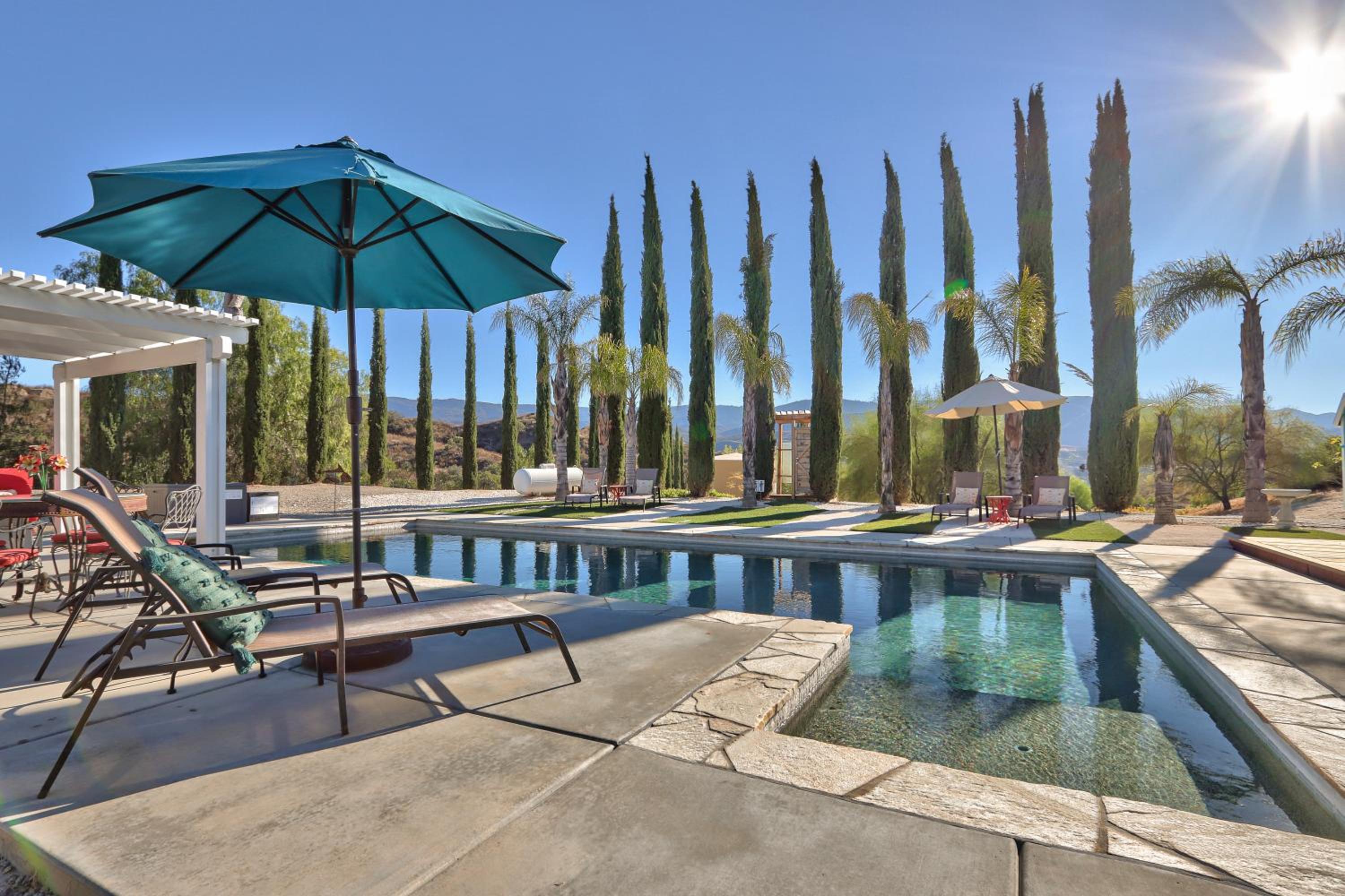 Vintage Rv - Pool, Dogs, Wineries Near Temecula - Property Image 8