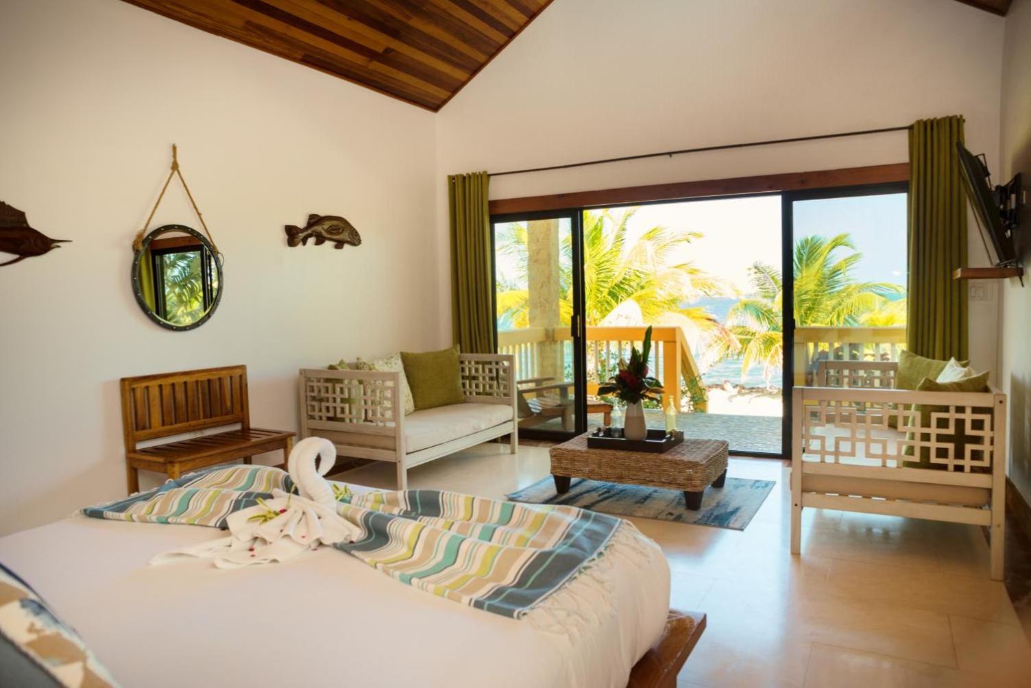 Little Harvest Caye - Your Own Private Island