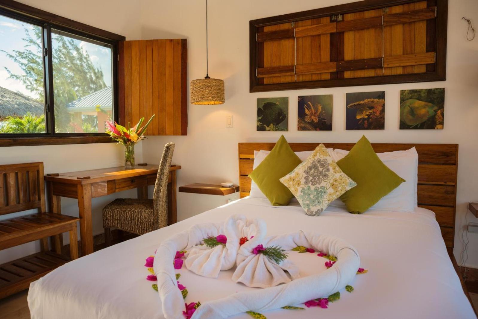 Little Harvest Caye - Your Own Private Island