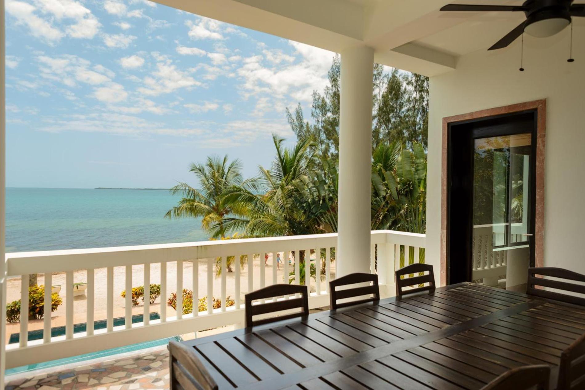 Jammin Gecko - 3 Story Oceanfront Luxury Villa 5 Bedroom w Pool