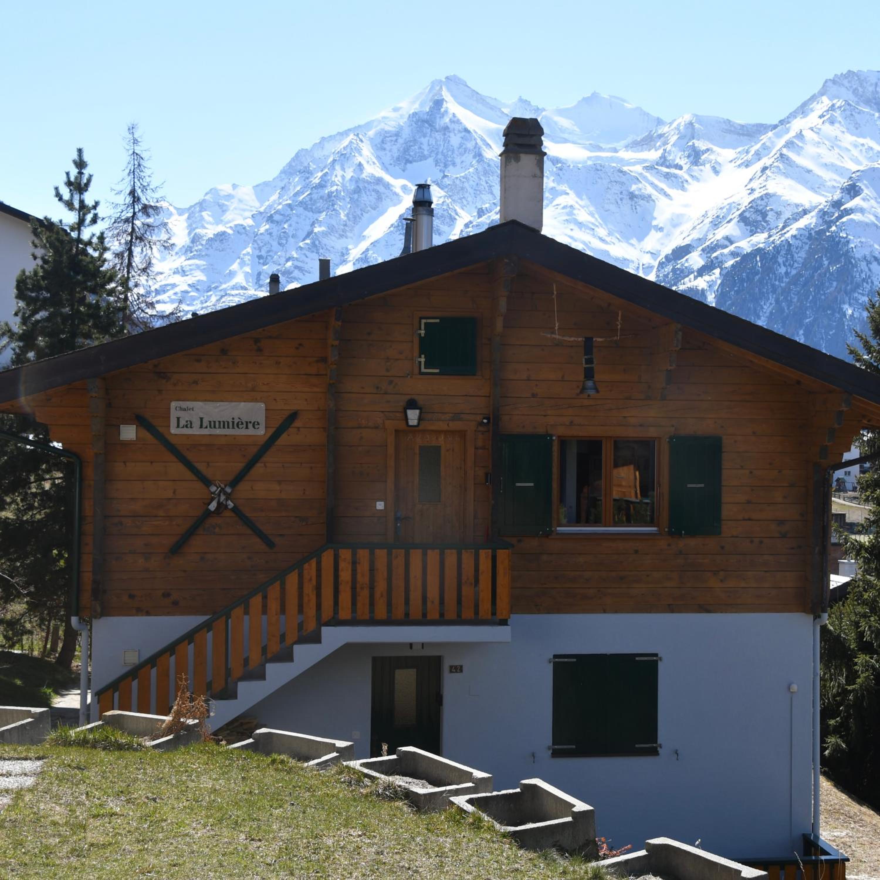 Chalet-La-Lumière