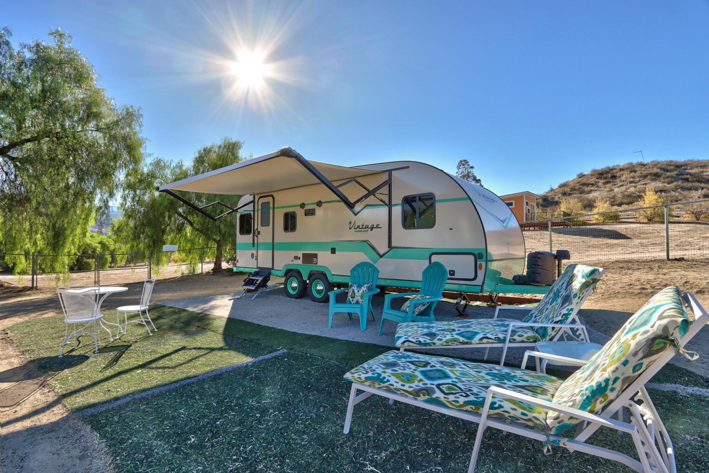 Vintage Rv - Pool, Dogs, Wineries Near Temecula - Property Image 7