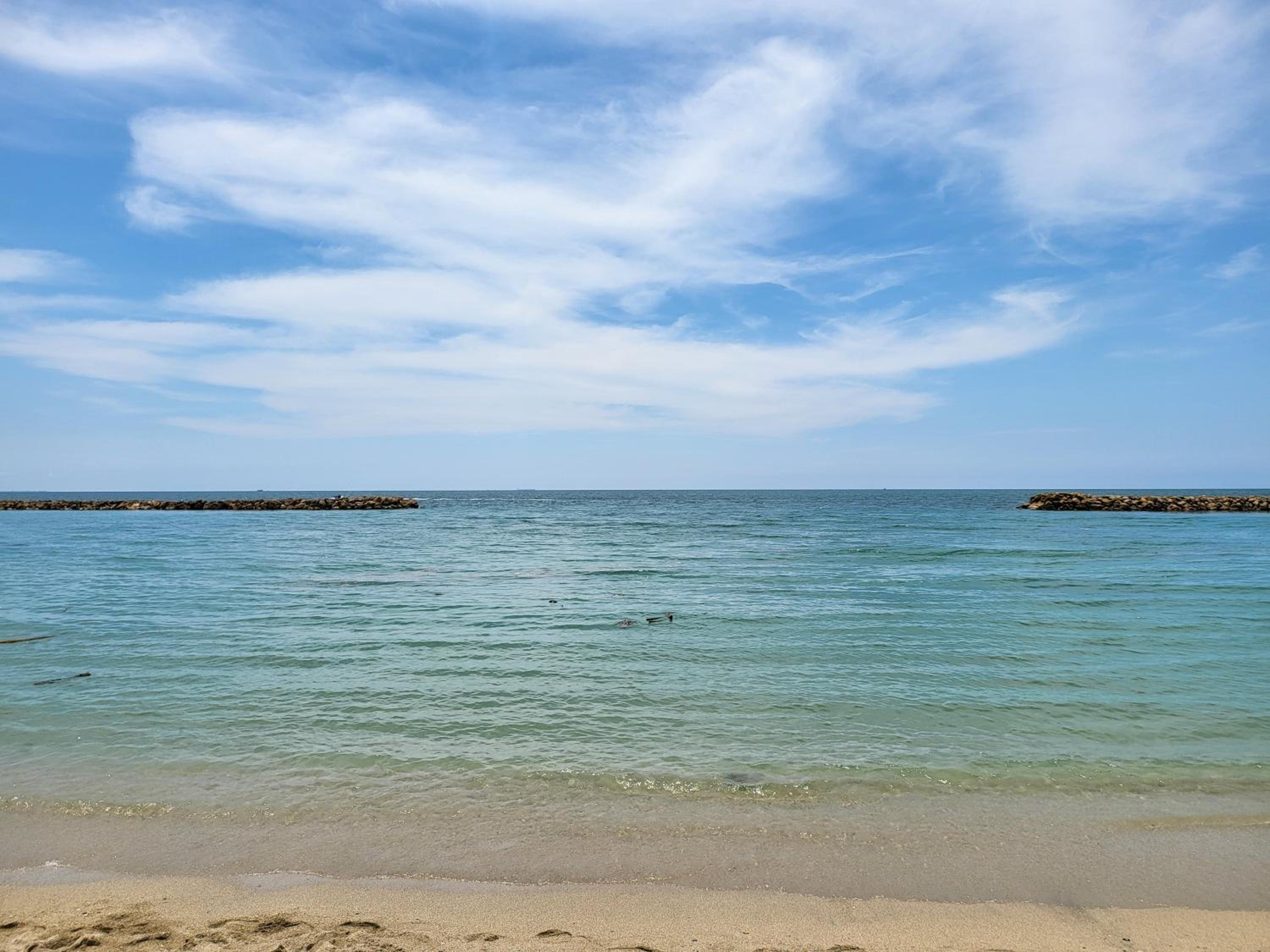 Yellow beach & rest