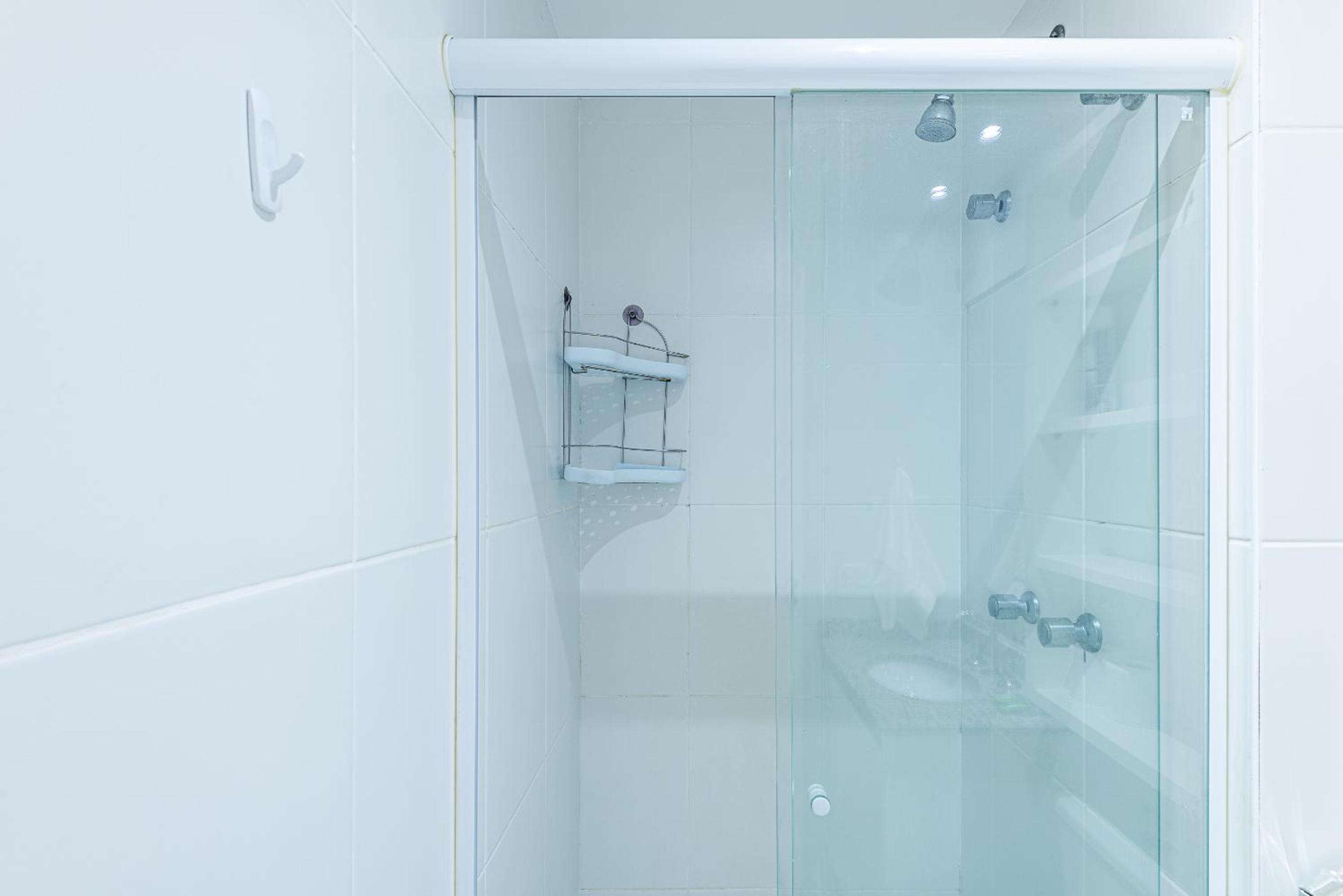 FLAT CODE ACLIMAÇÃO - PISCINA - ACADEMIA - SAUNA - Pet e infantil
