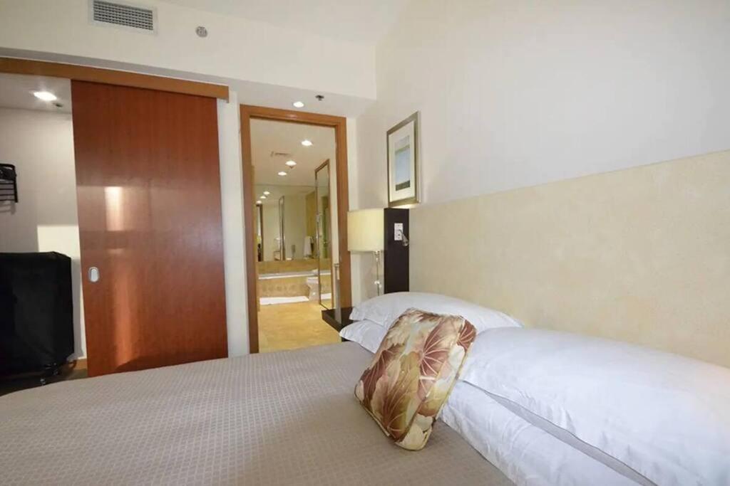 Brickell Apt Free Parking 4 People Pool Ocean View