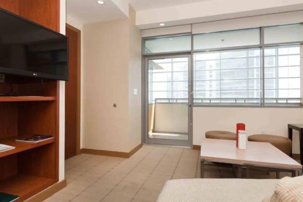 Brickell Apt Free Parking 4 People Pool Ocean View