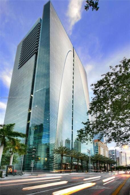 Brickell Apt Free Parking 4 People Pool Ocean View