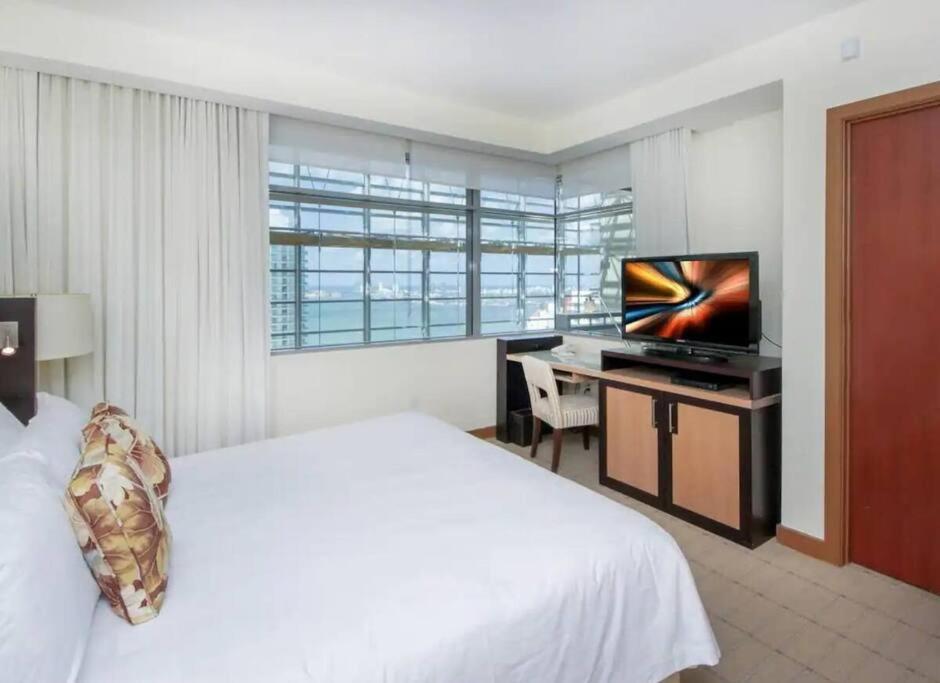 Brickell Apt Free Parking 4 People Pool Ocean View
