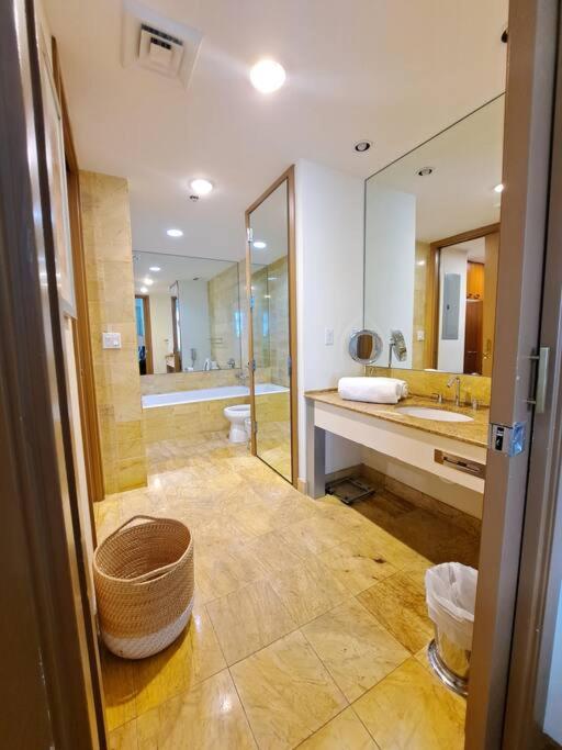 Brickell Apt Free Parking 4 People Pool Ocean View
