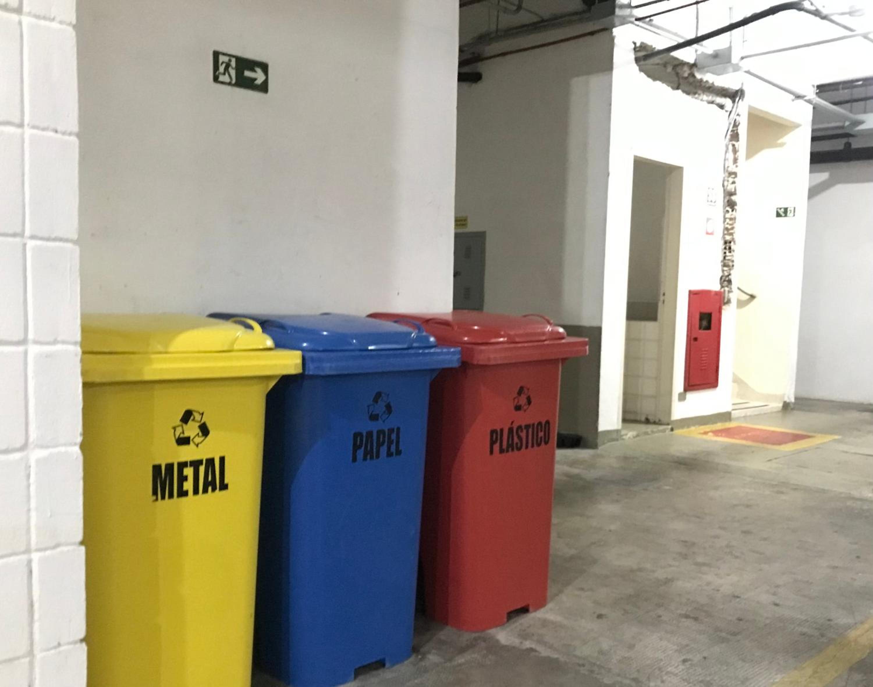 Locação Temporada - Condomínio Praia do Arpoador
