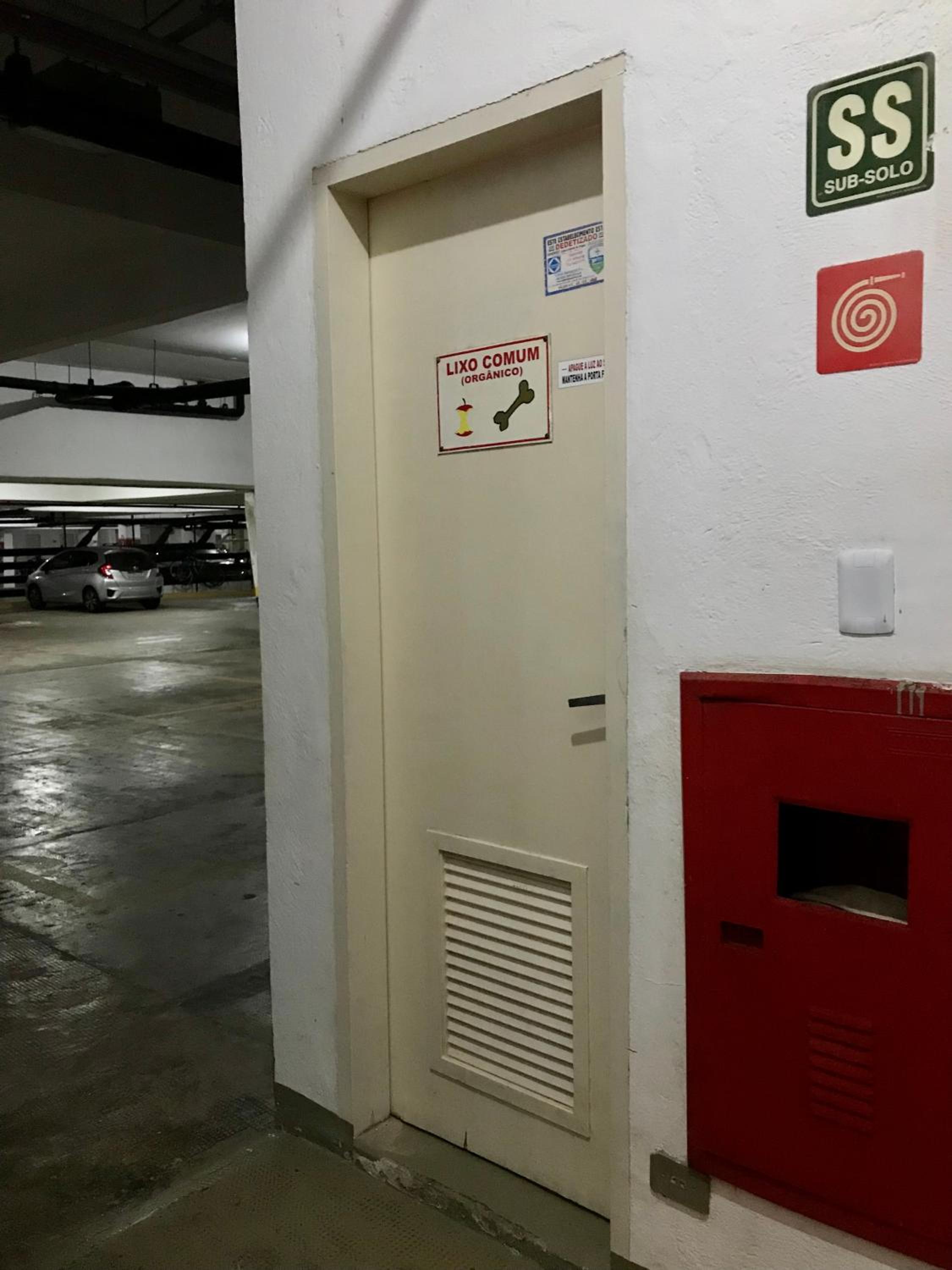 Locação Temporada - Condomínio Praia do Arpoador