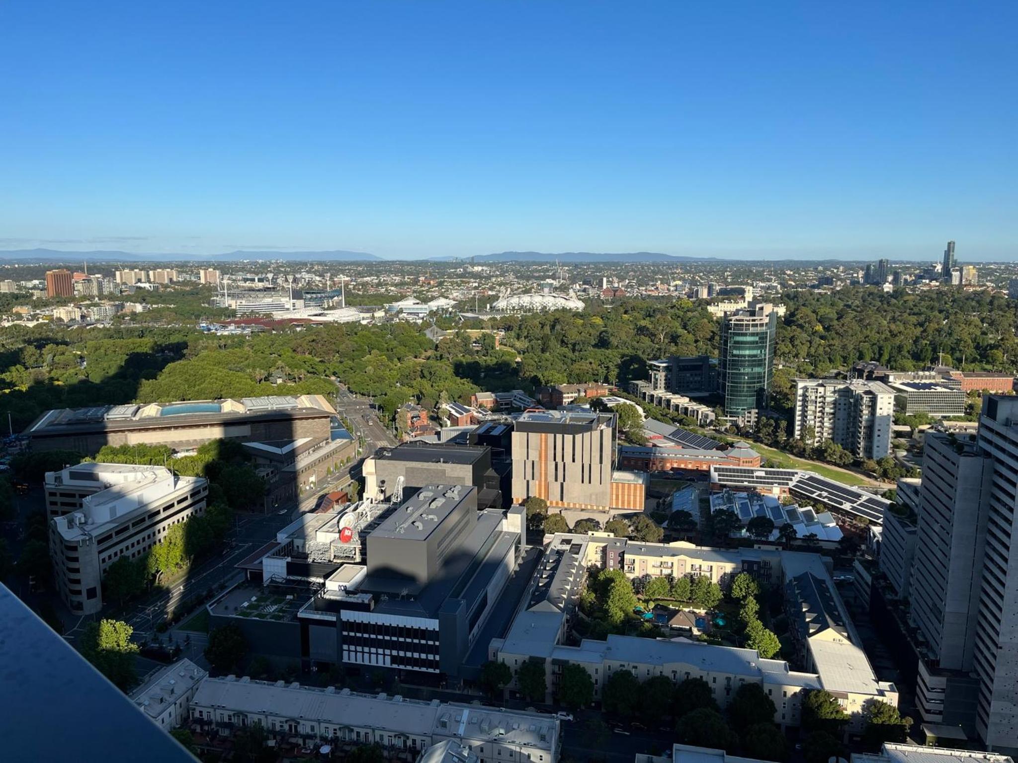 Modern 3 Bedroom Apartment with Amazing Views