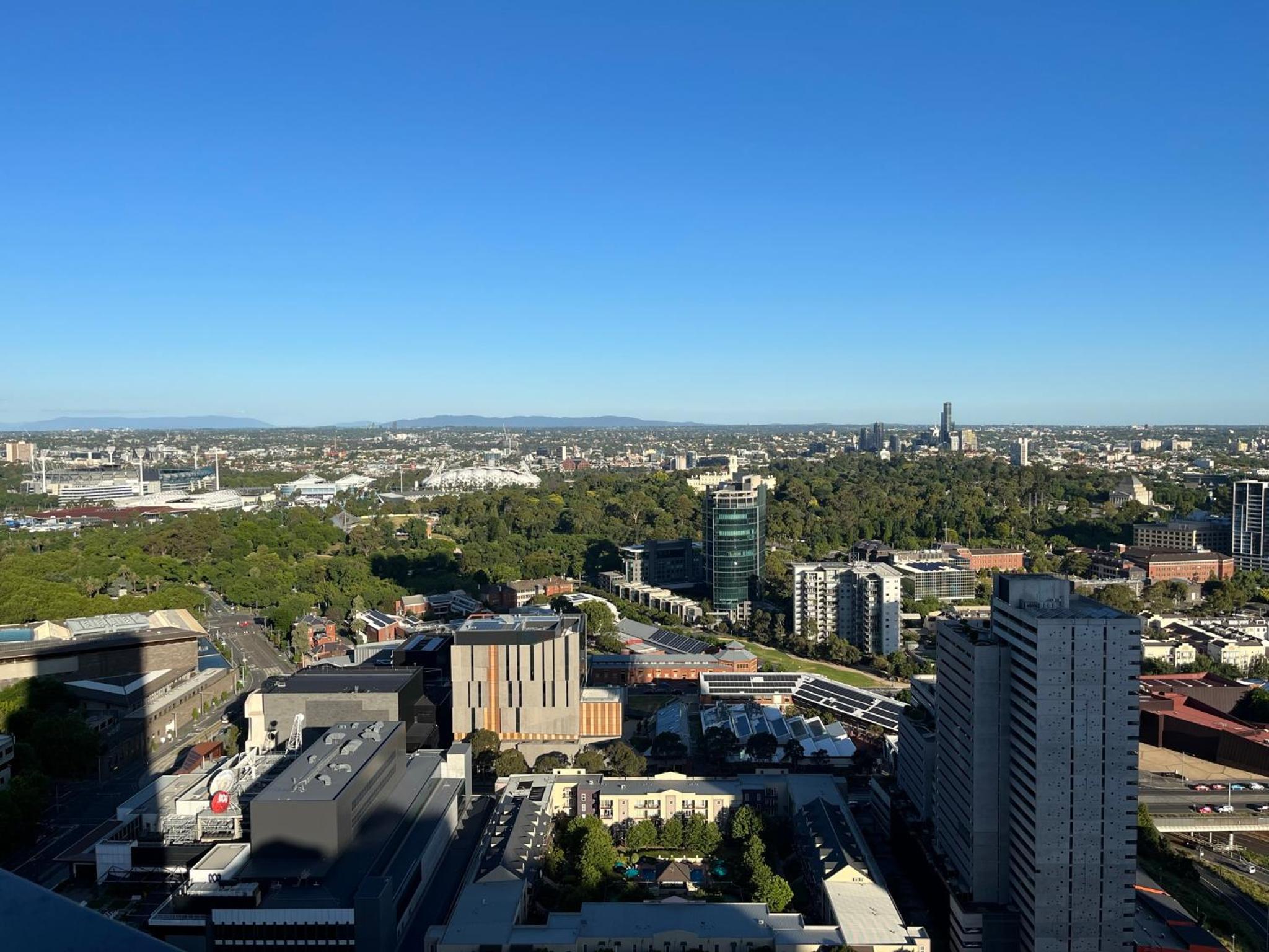 Modern 3 Bedroom Apartment with Amazing Views