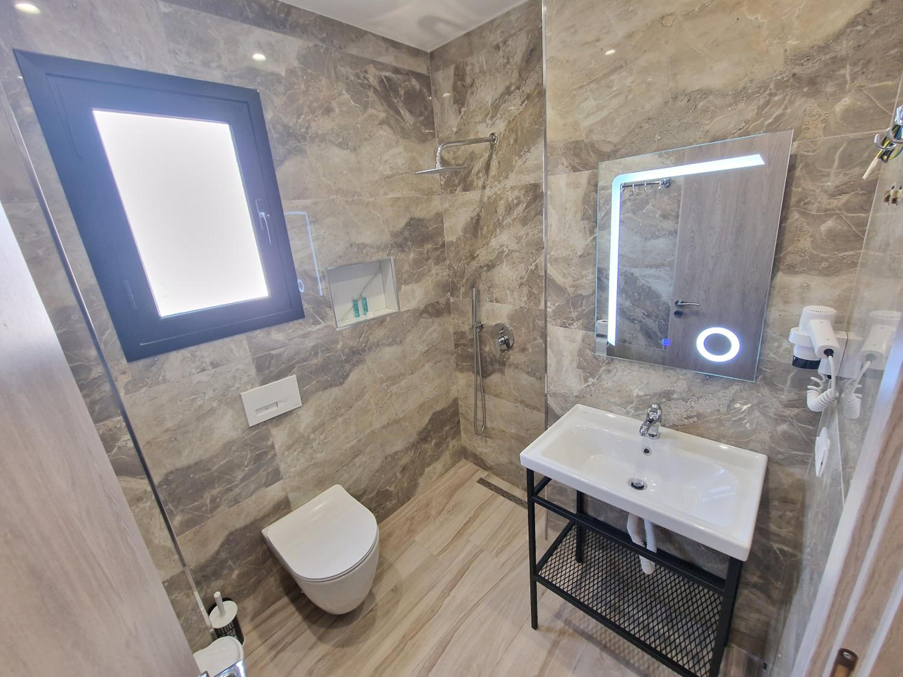 Joanna Suites