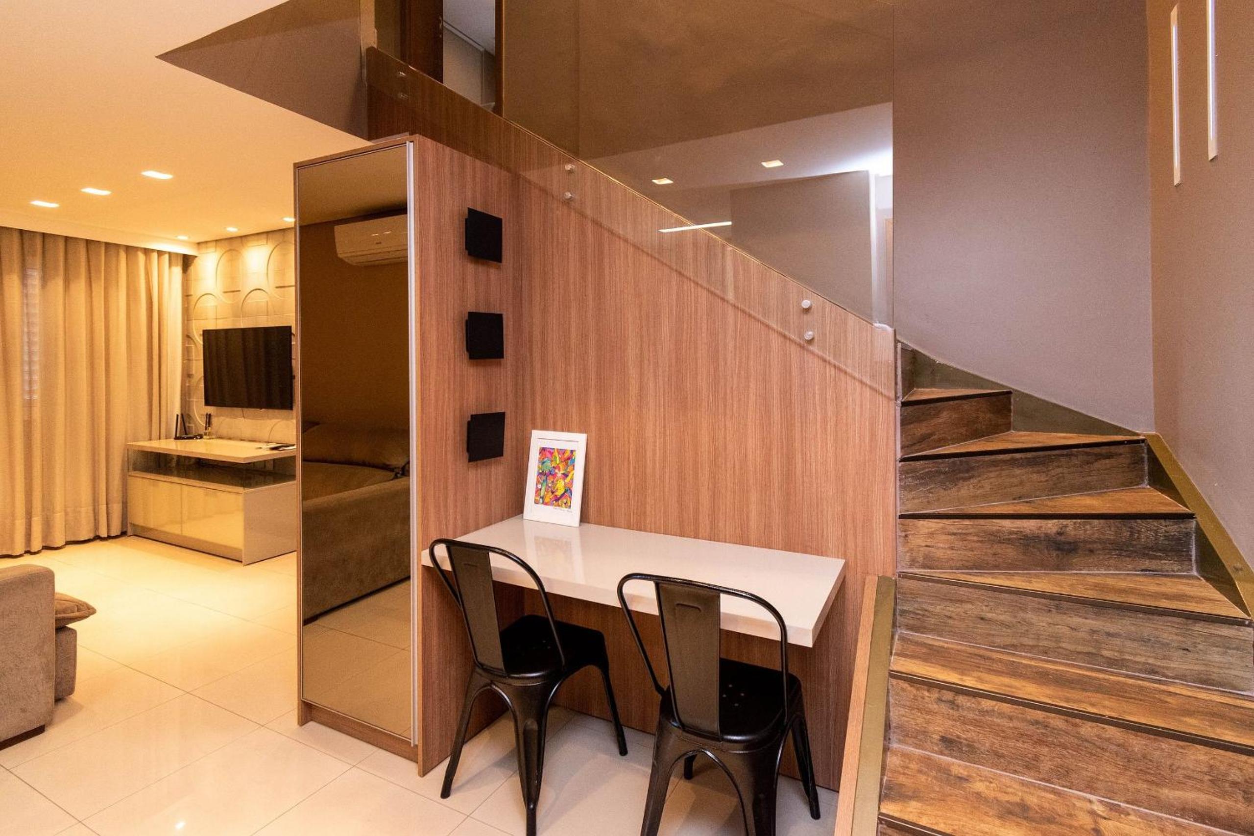Modern Flats in Setor Bueno TXP S03