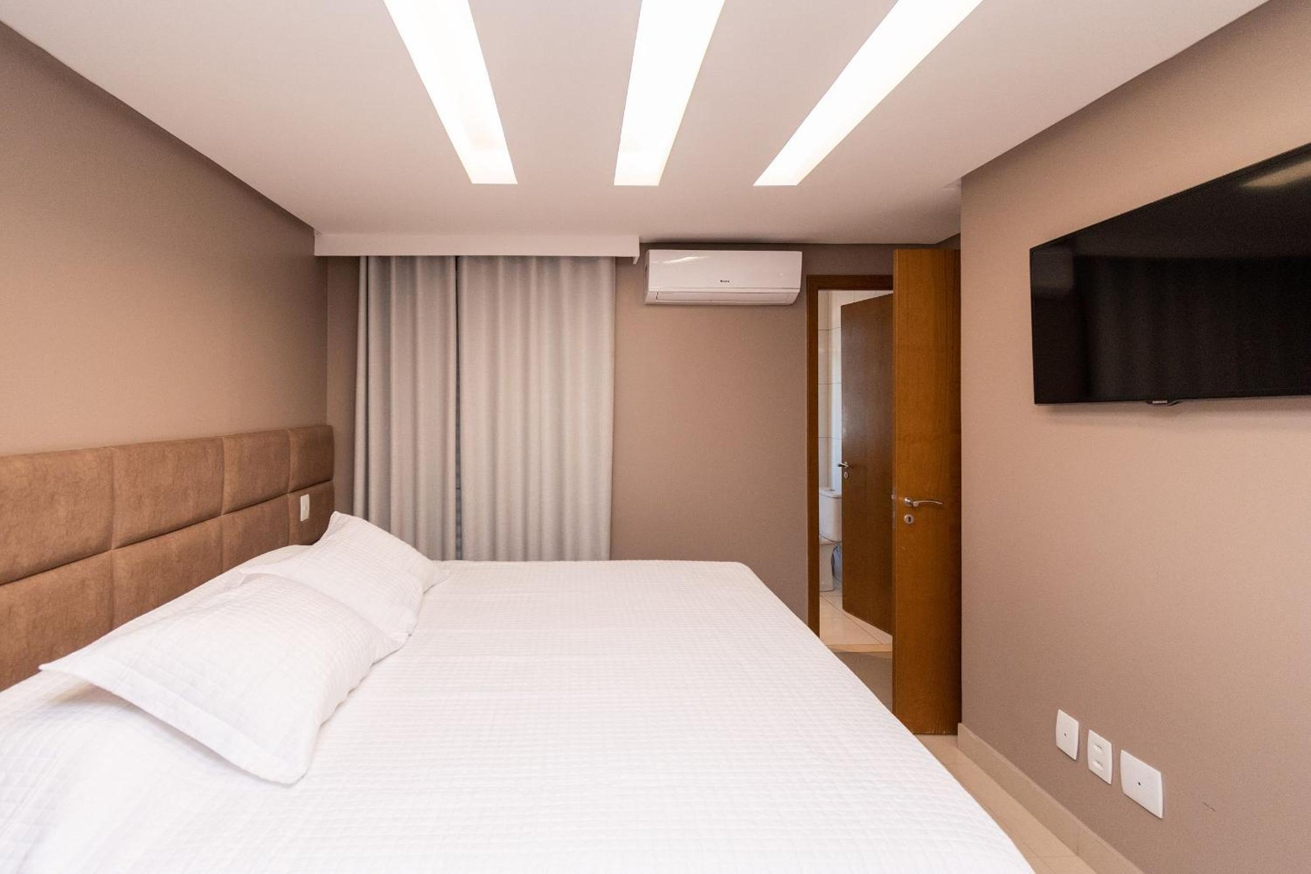 Modern Flats in Setor Bueno TXP S03