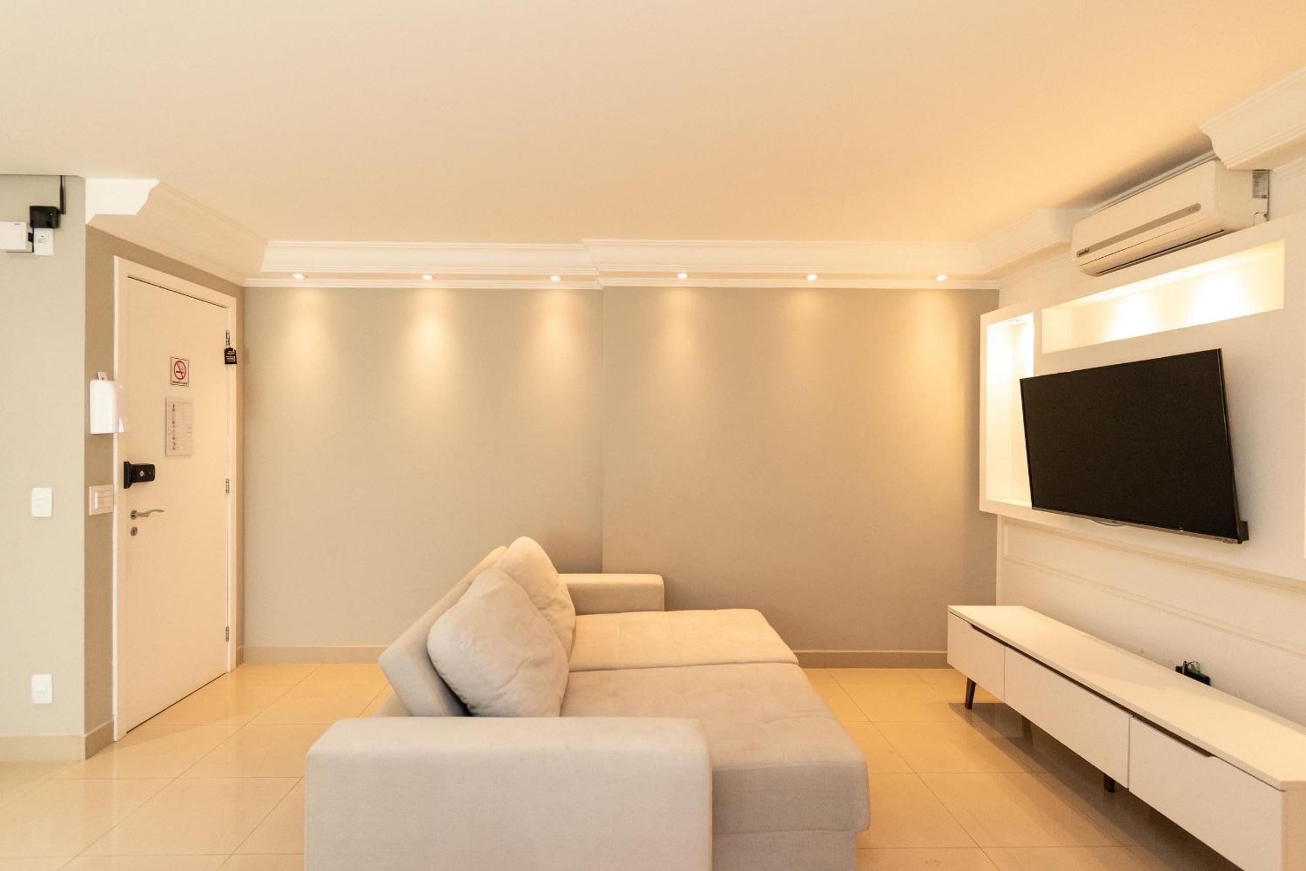 Modern Flats in Setor Bueno TXP S03