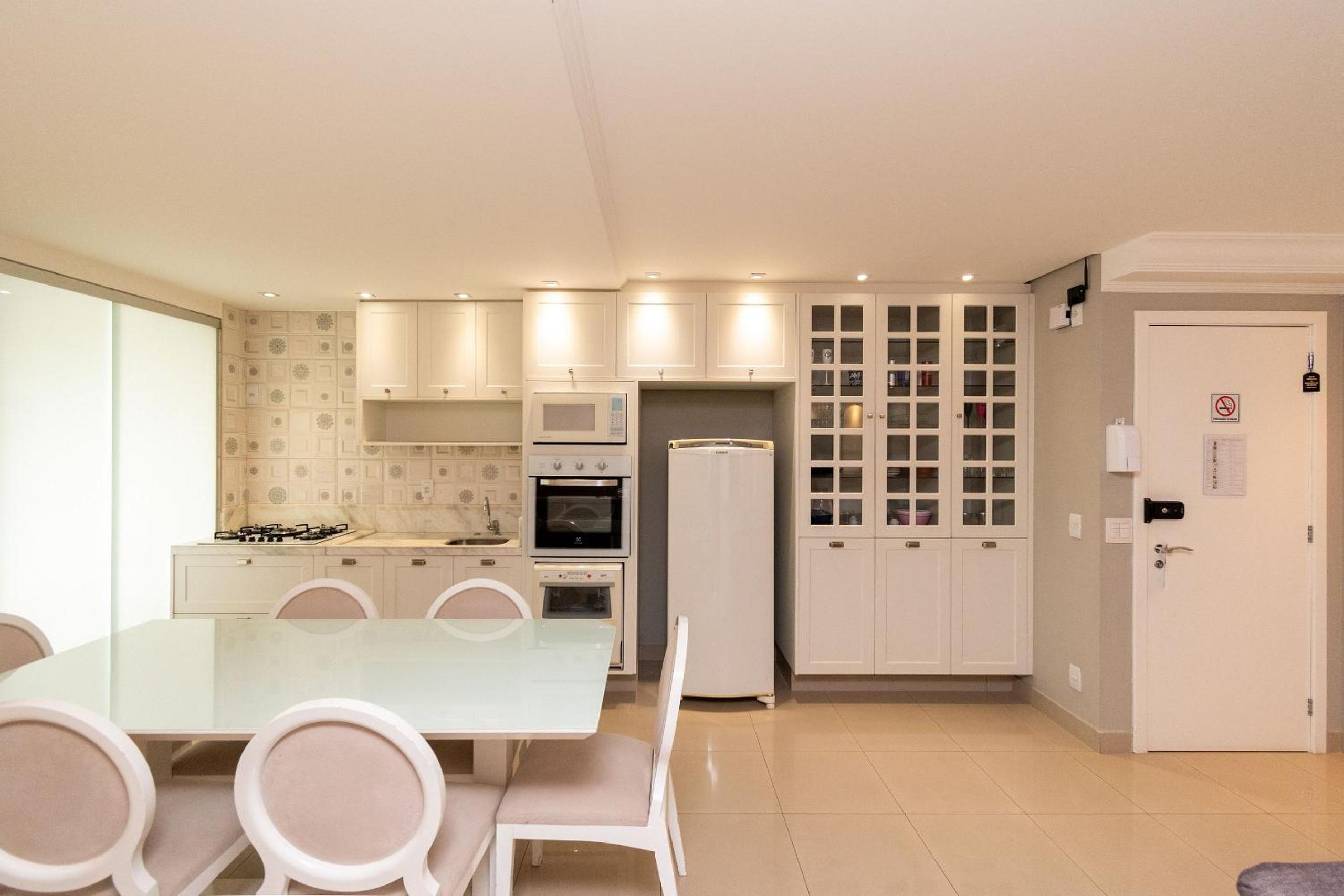 Modern Flats in Setor Bueno TXP S03
