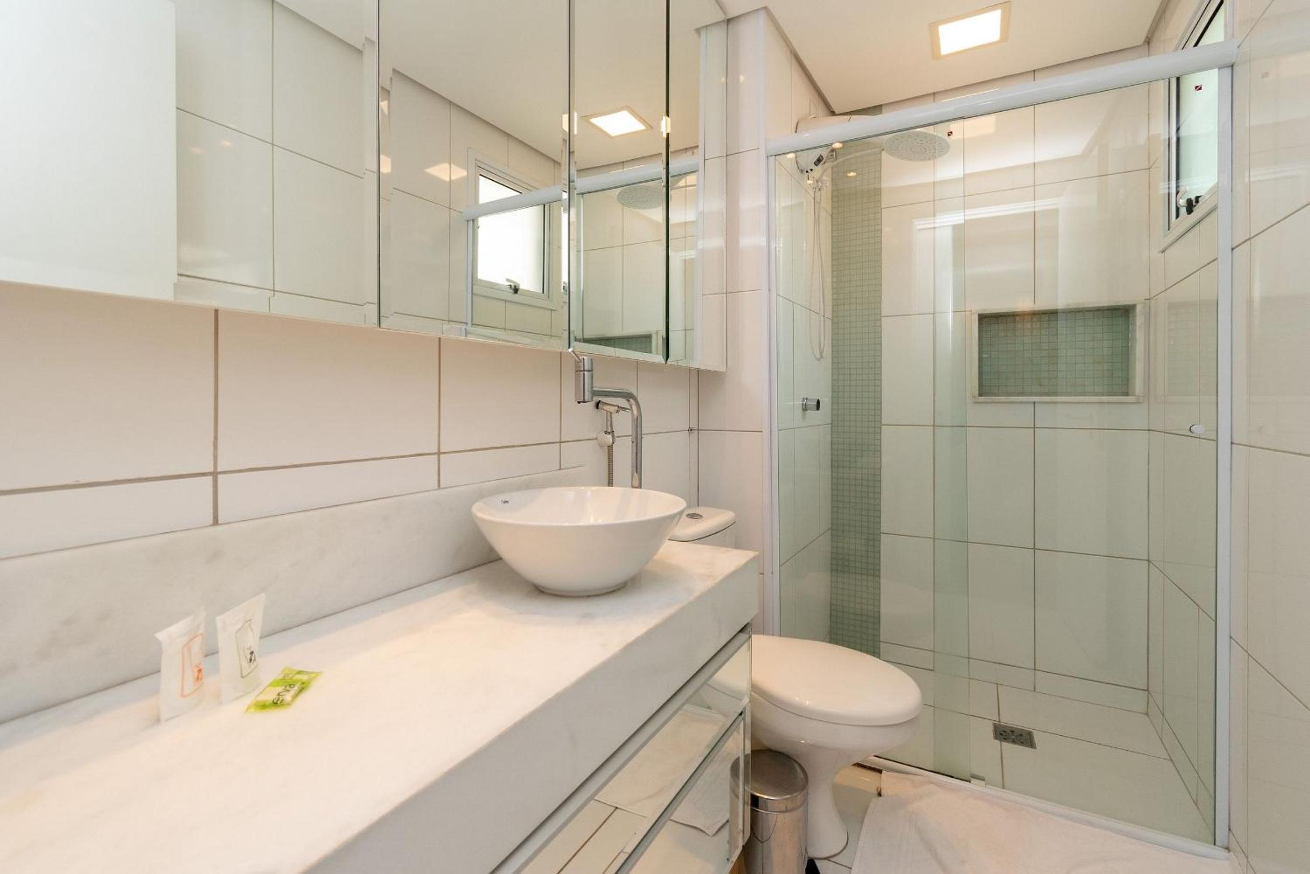 Modern Flats in Setor Bueno TXP S03