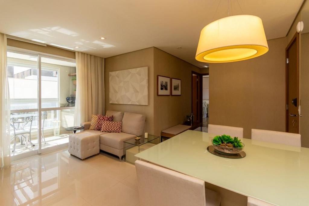 Modern Flats in Setor Bueno TXP S03