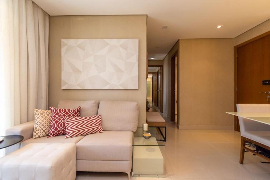 Modern Flats in Setor Bueno TXP S03