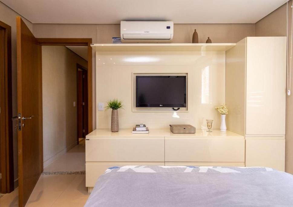 Modern Flats in Setor Bueno TXP S03