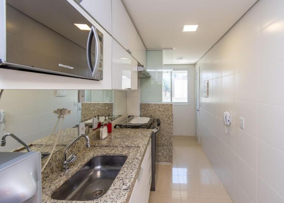 Modern Flats in Setor Bueno TXP S03