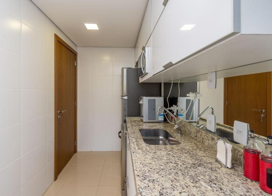 Modern Flats in Setor Bueno TXP S03