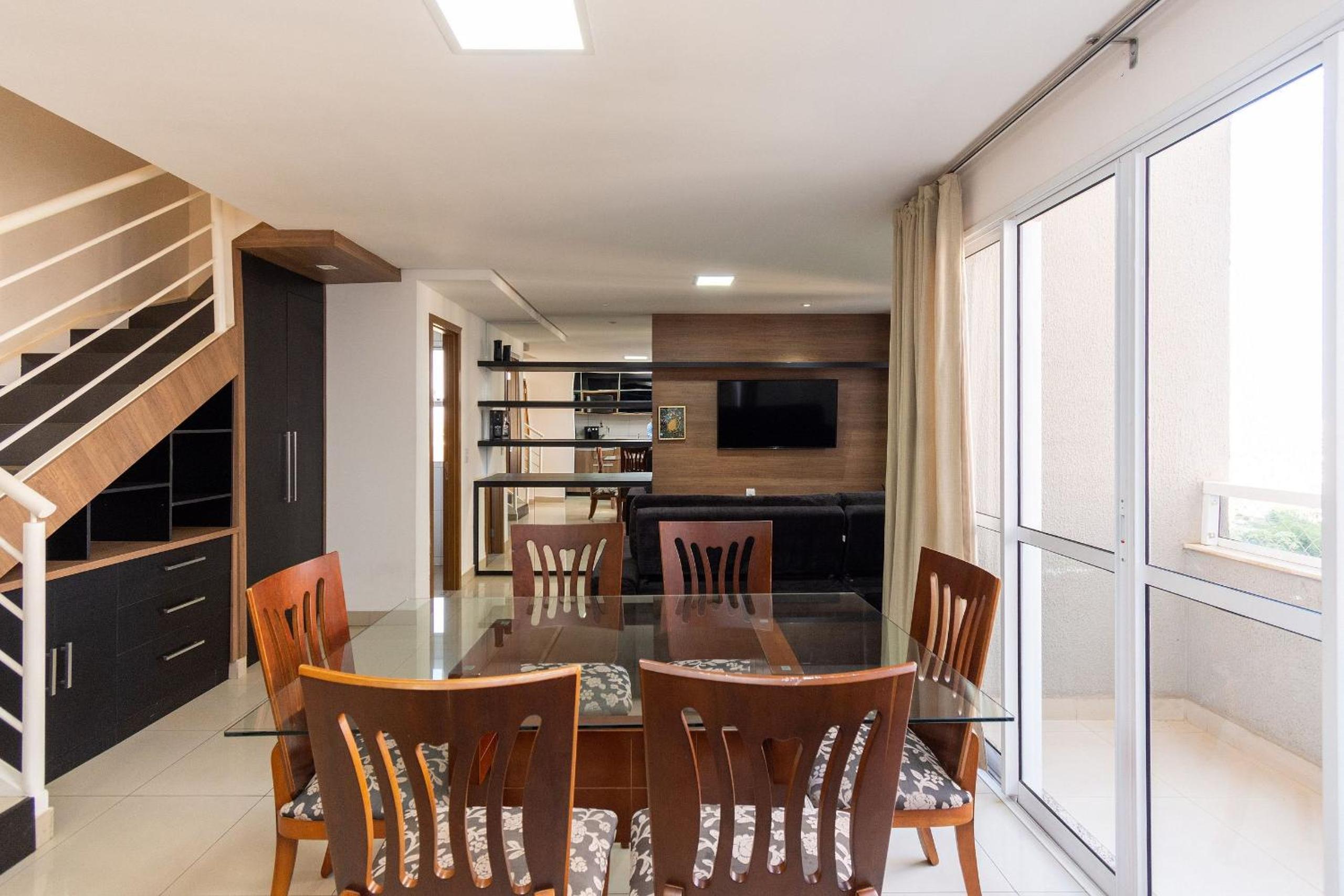 Modern Flats in Setor Bueno TXP S03