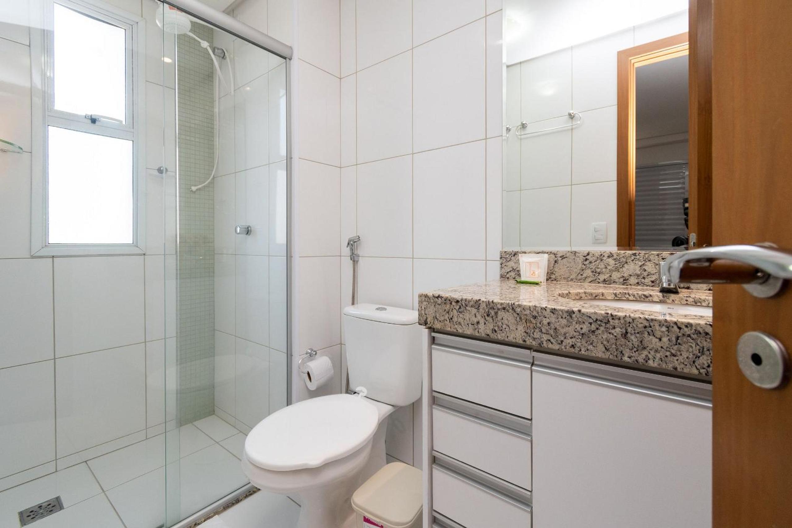 Modern Flats in Setor Bueno TXP S03