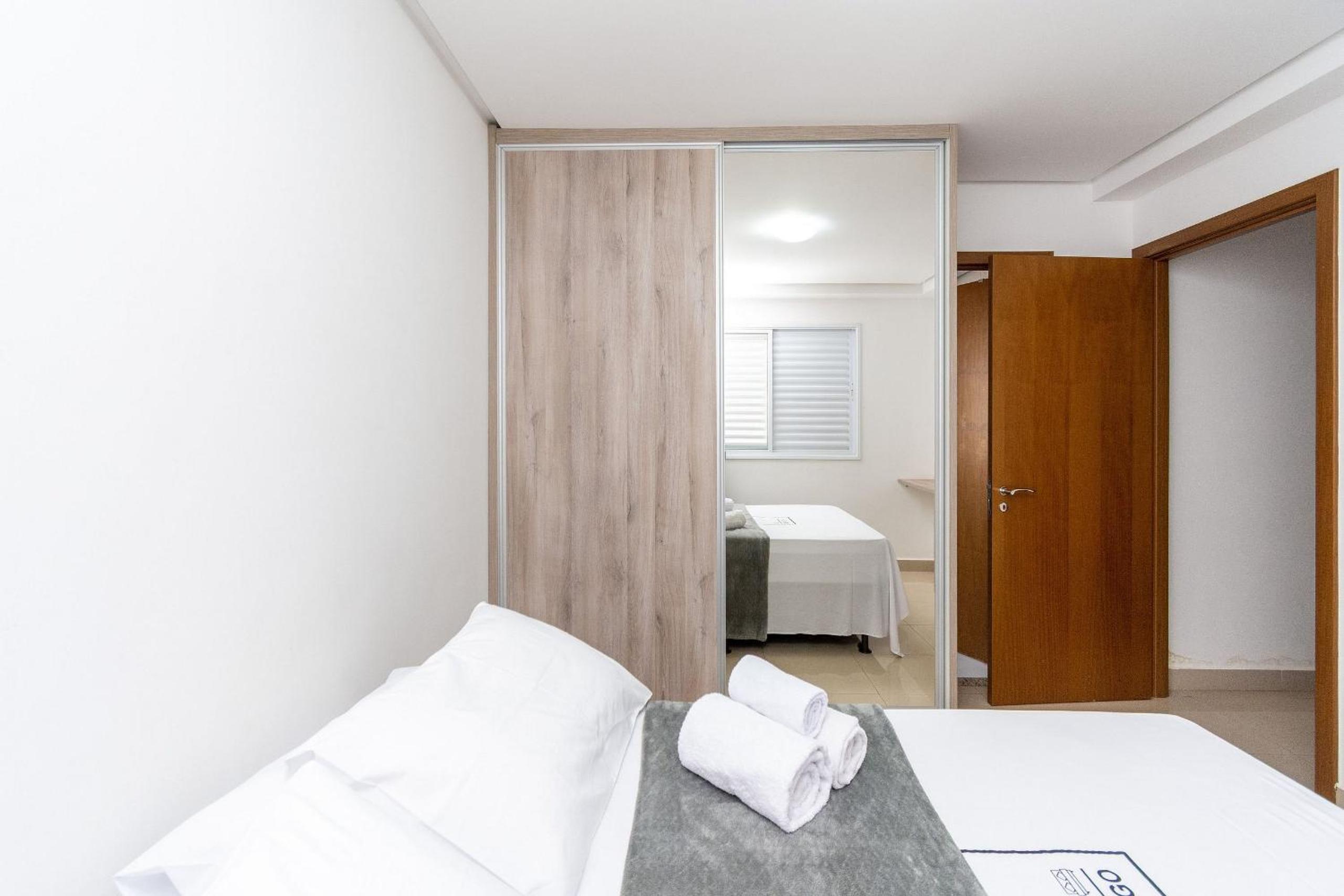 Modern Flats in Setor Bueno TXP S03