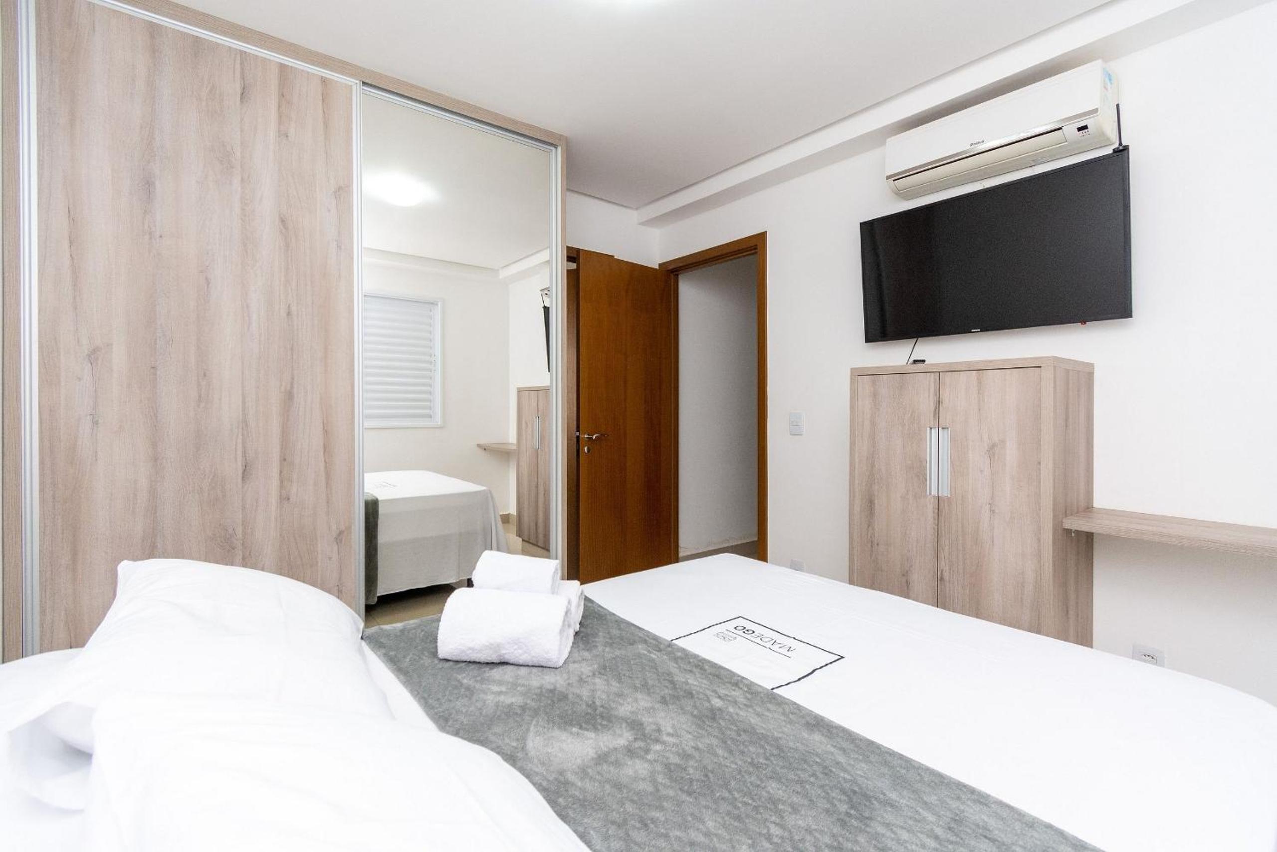 Modern Flats in Setor Bueno TXP S03