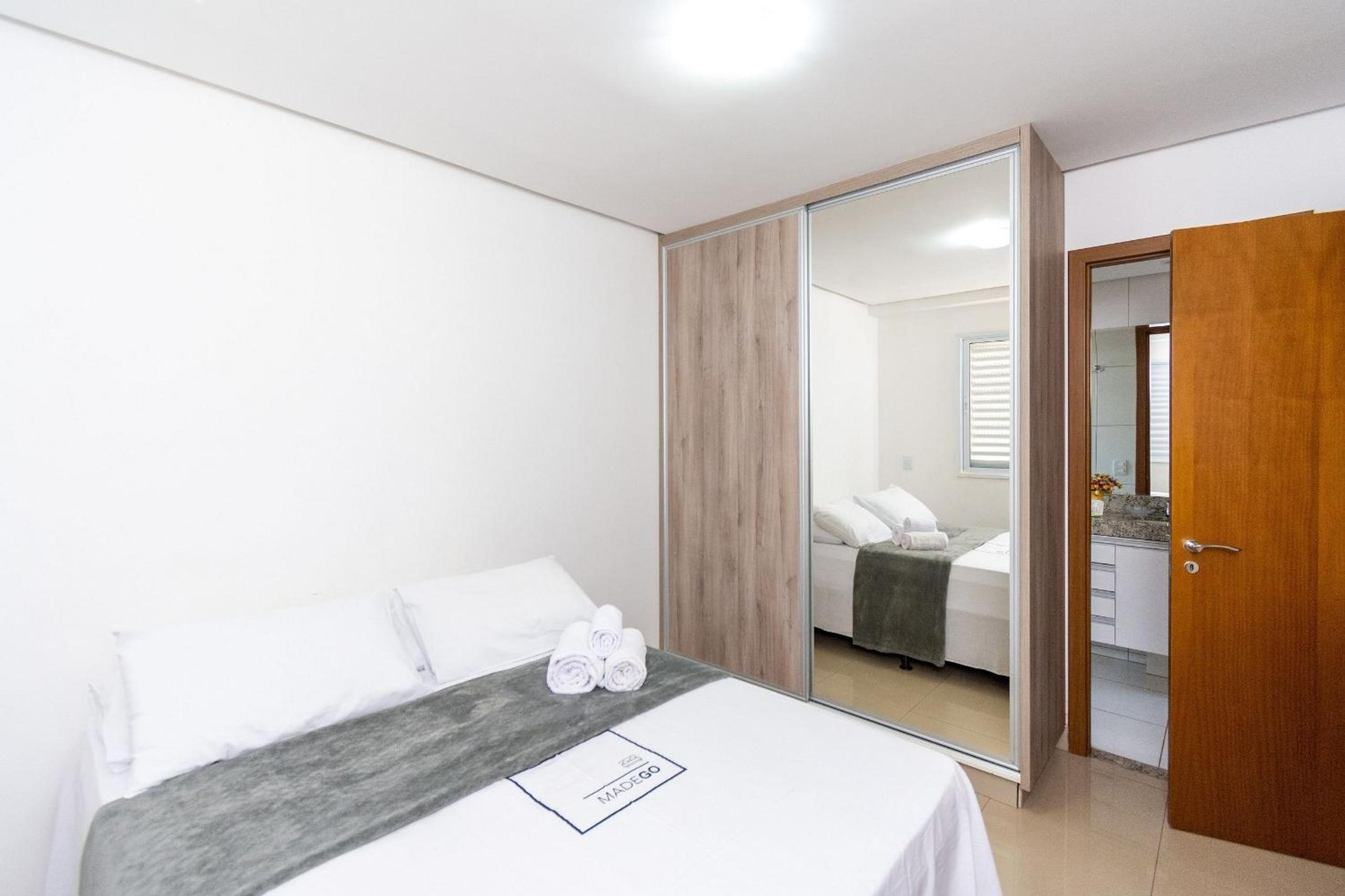 Modern Flats in Setor Bueno TXP S03