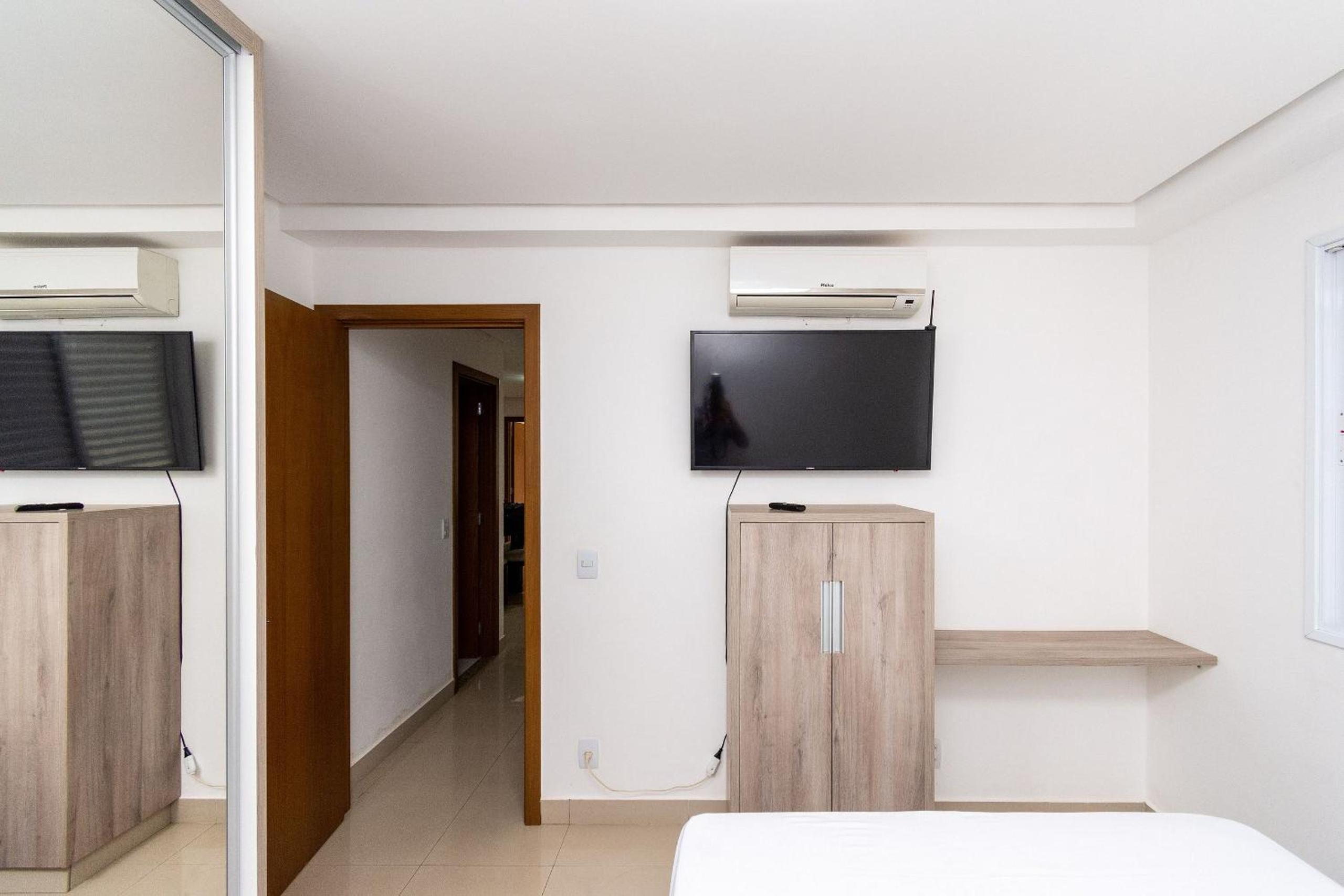 Modern Flats in Setor Bueno TXP S03