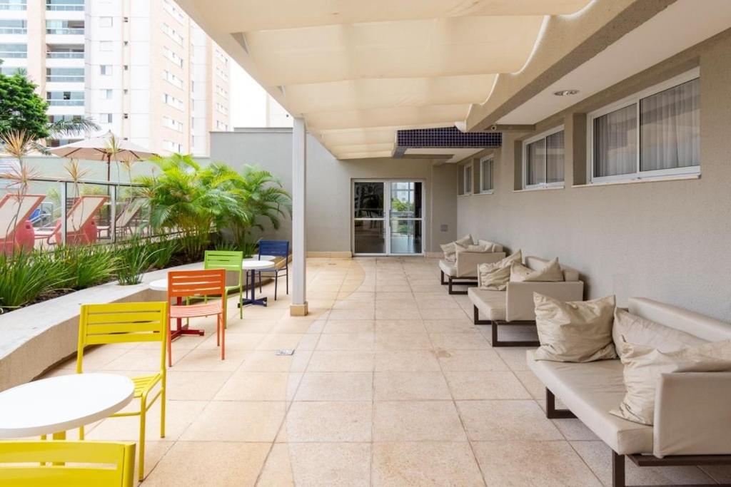 Modern Flats in Setor Bueno TXP S03