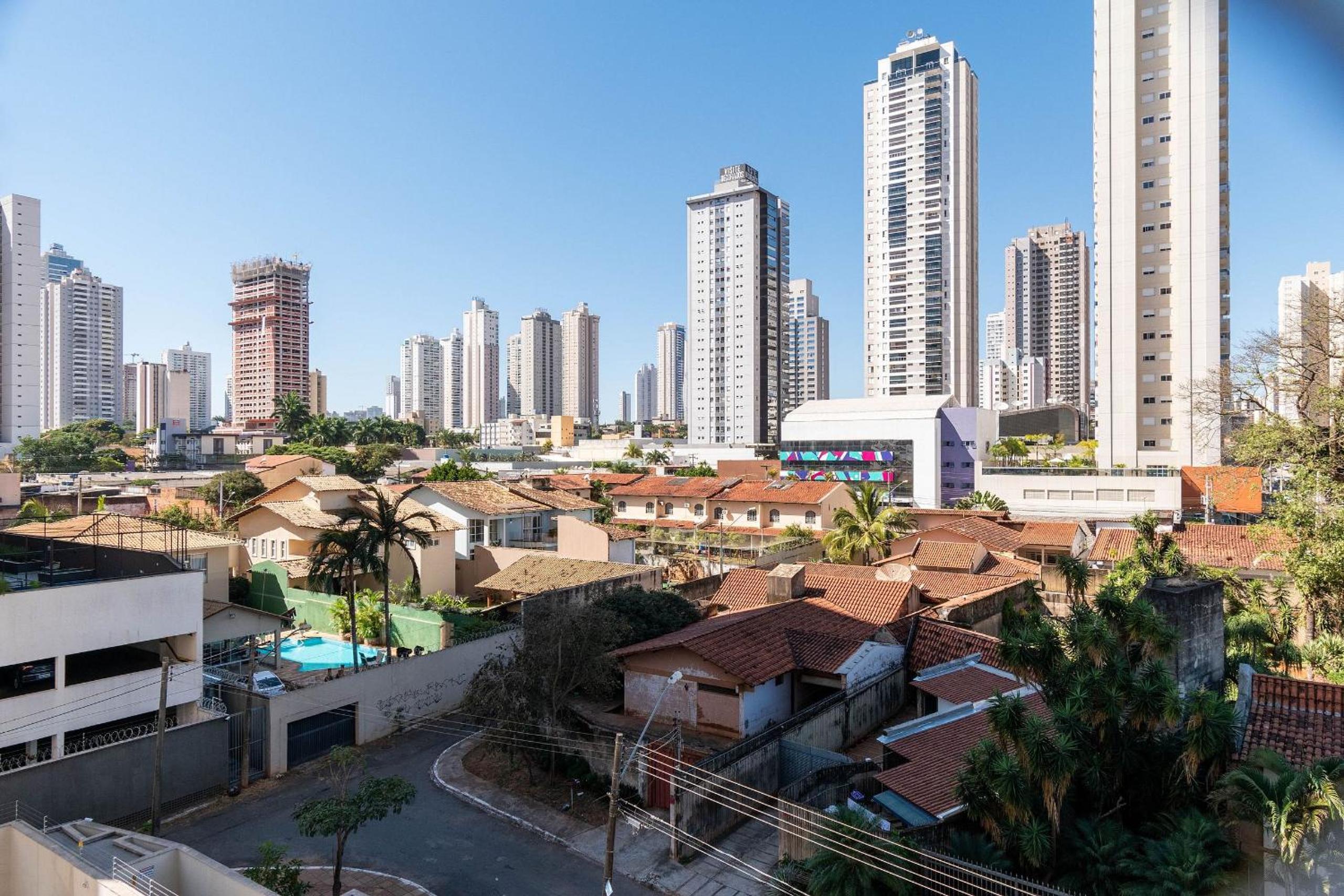 Beautiful Flats in Setor Bueno TXP02