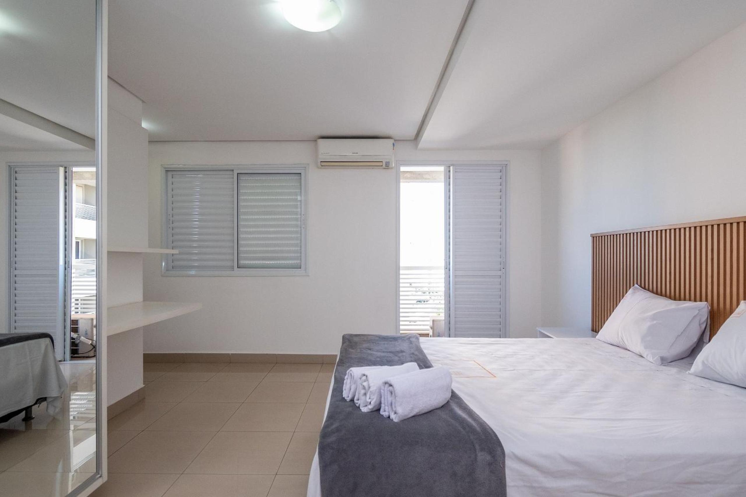 Beautiful Flats in Setor Bueno TXP02