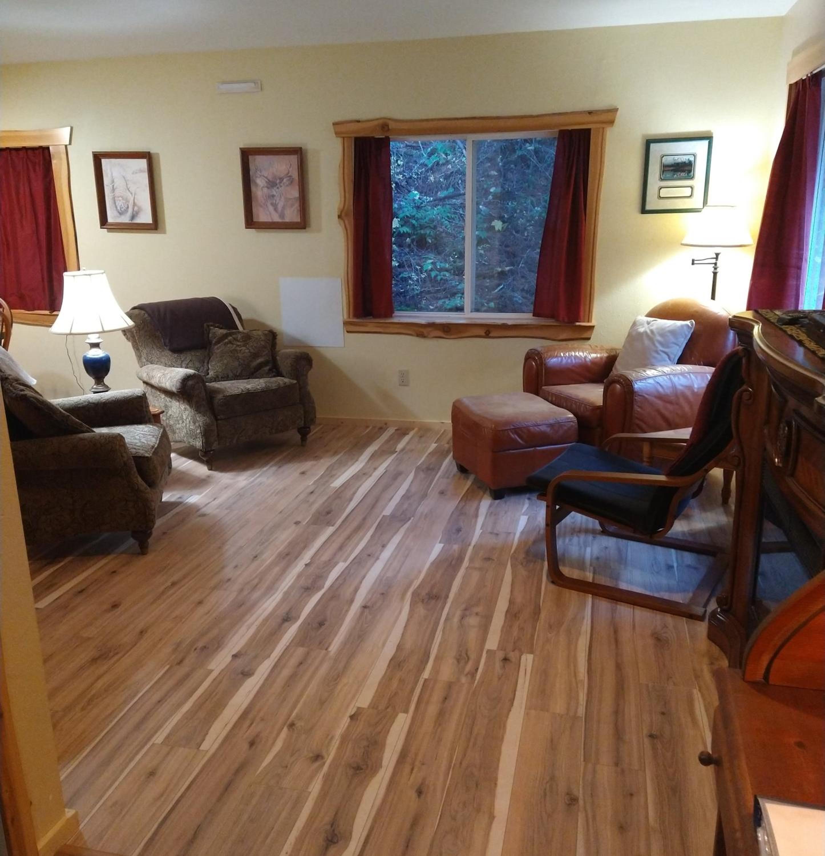 Hall Creek Cabin