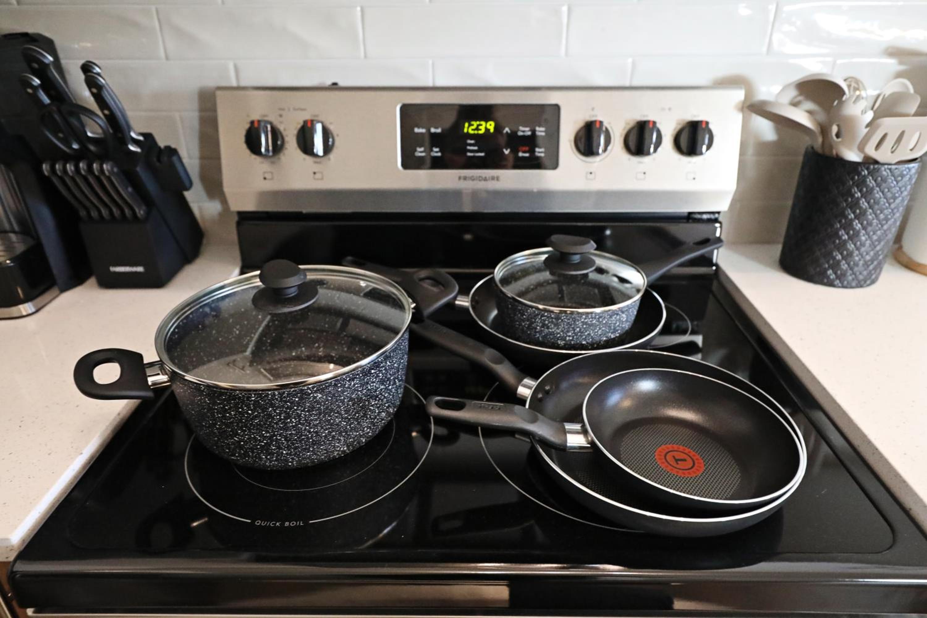 Central 5 Bedroom, AC, Rogers, Commonwealth, EXPO