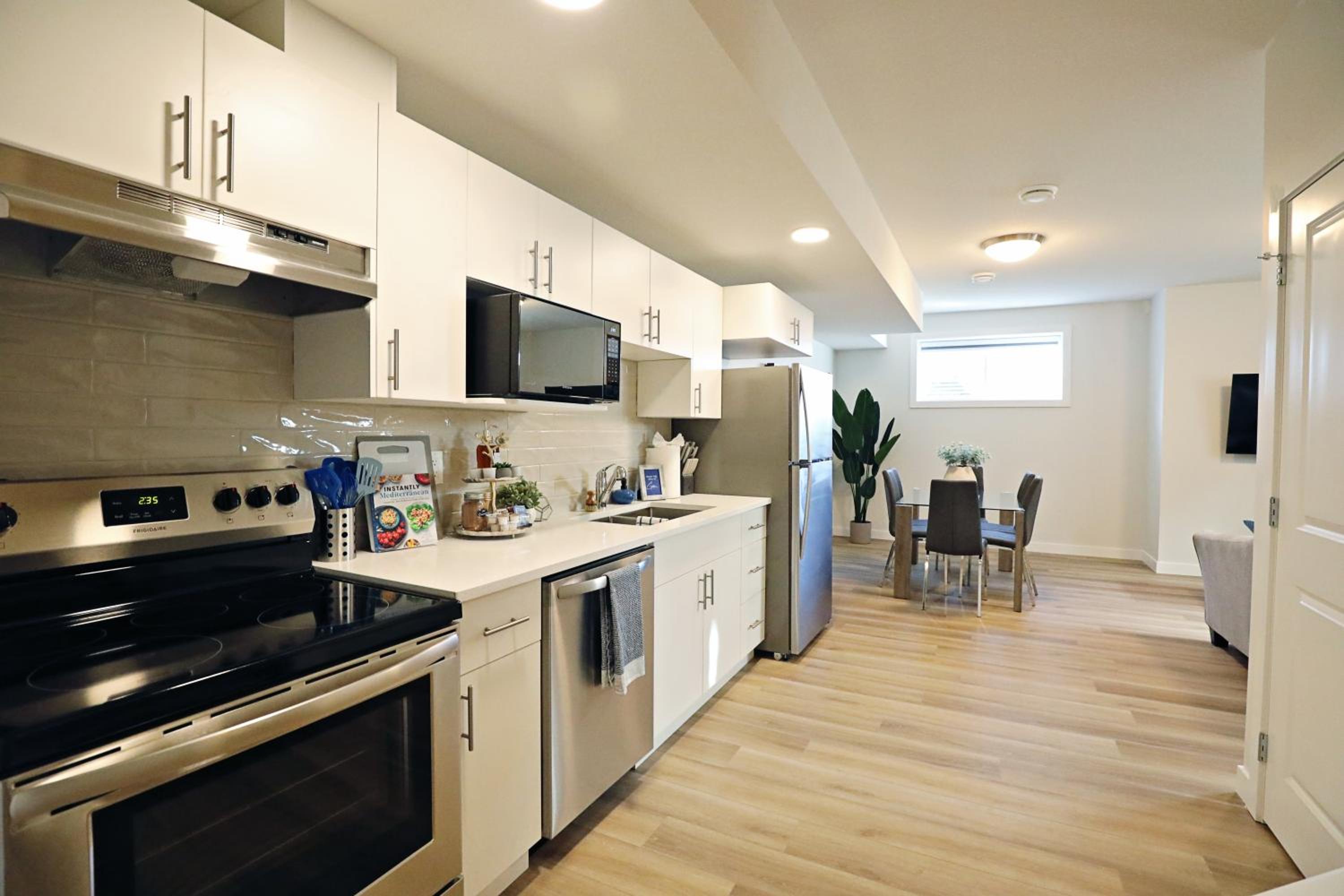 Central 5 Bedroom, AC, Rogers, Commonwealth, EXPO