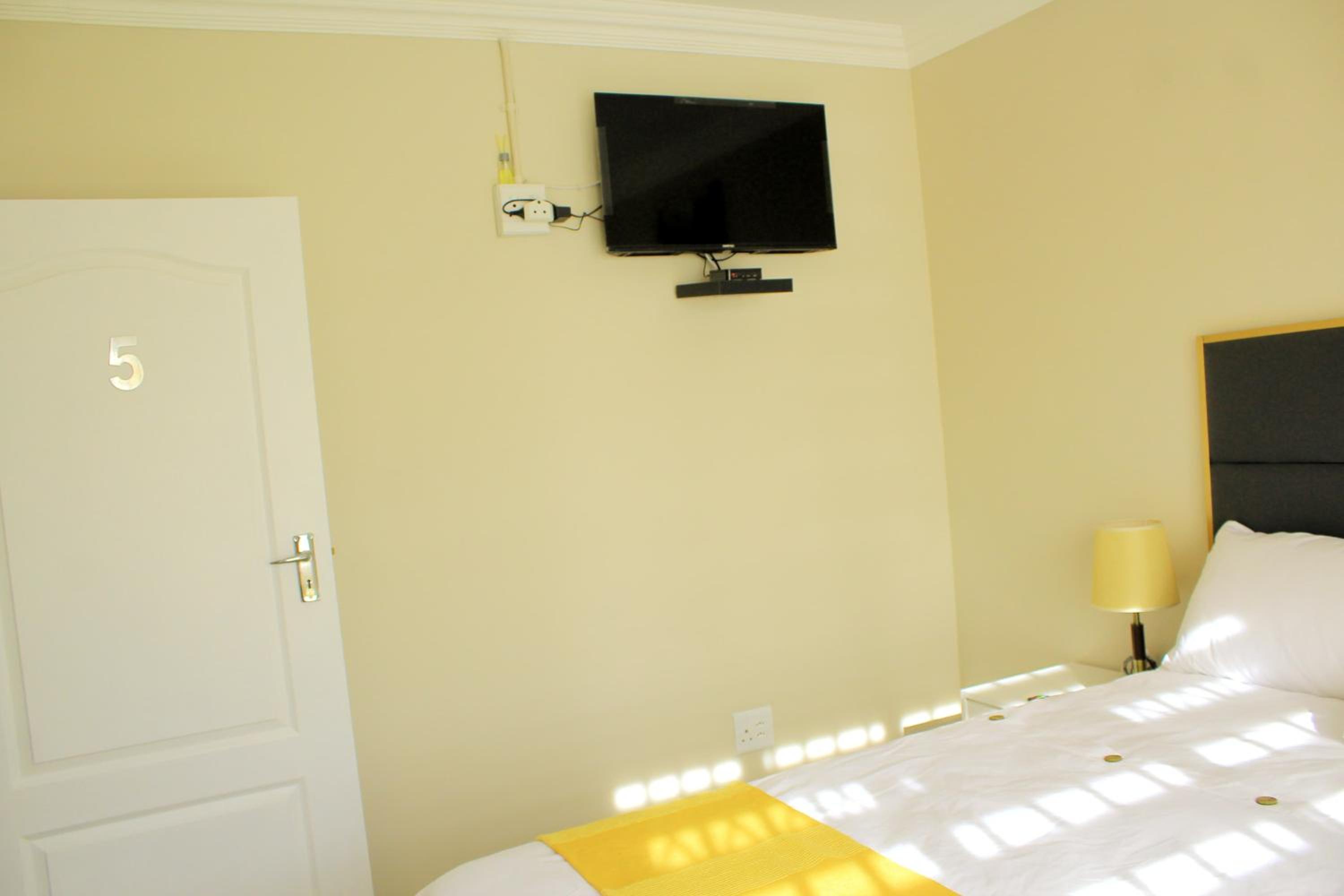 NjomsGuestHouse