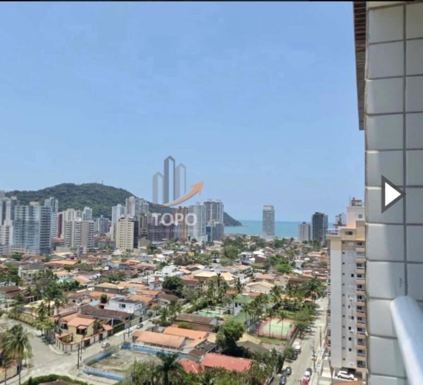Apê canto do forte,próx praia,centro,garagem,Port 24hs,streaming e Wi-Fi grátis