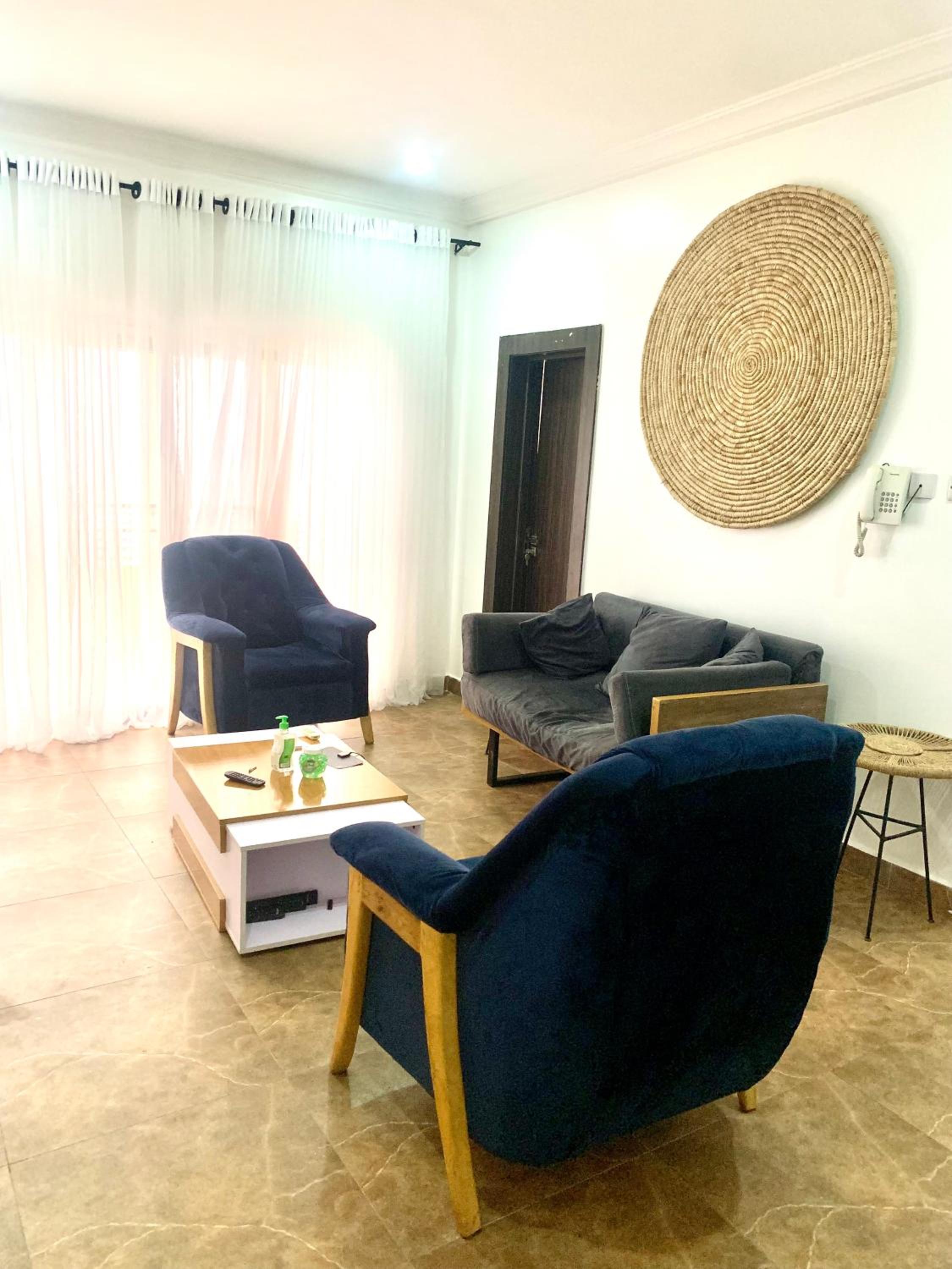 Amazing one bedroom flat view 2