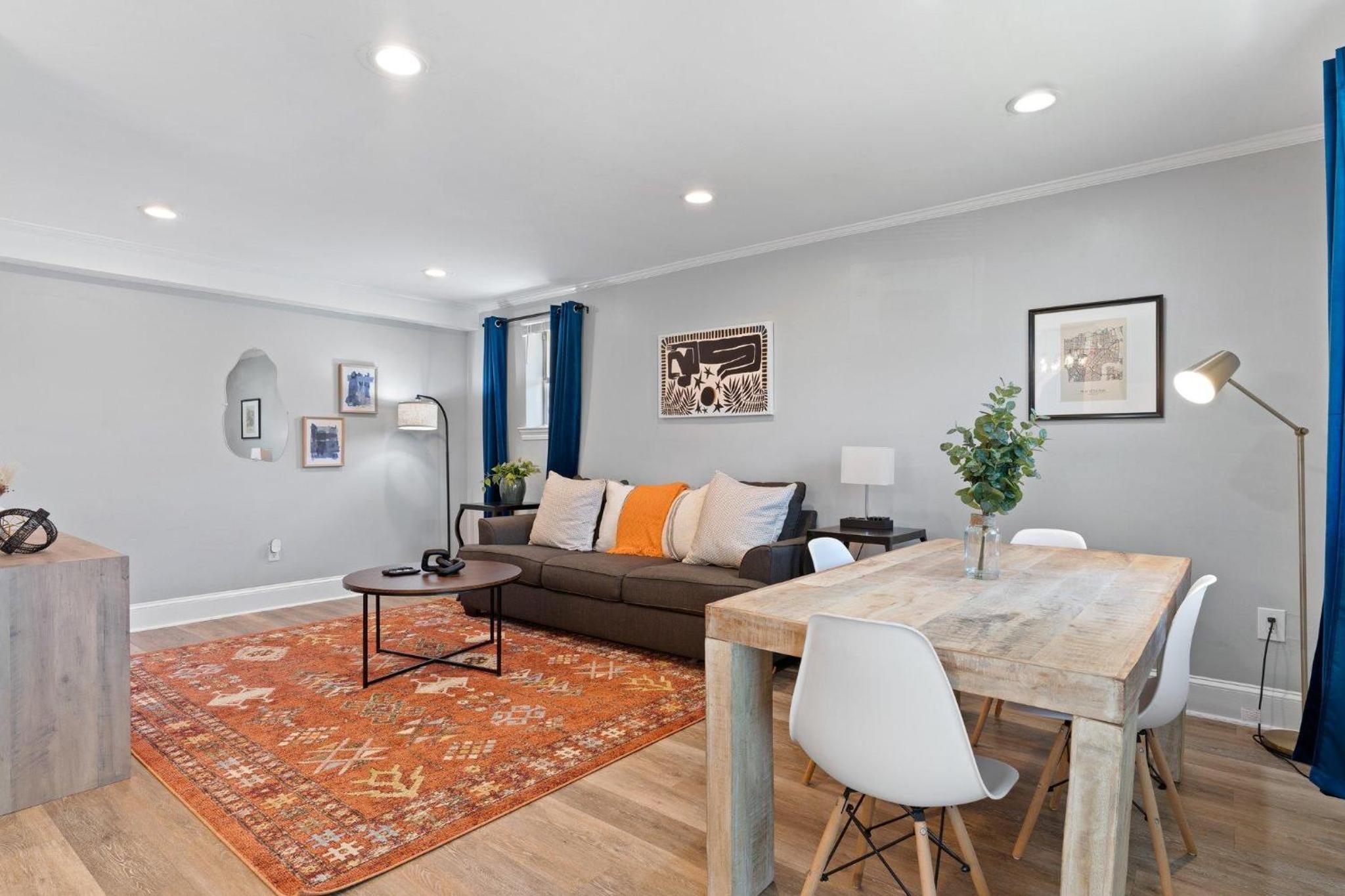 New Orleans Vacations - Quiet Retreat Off Magazine W Balcony  Parking! - Property Image 1