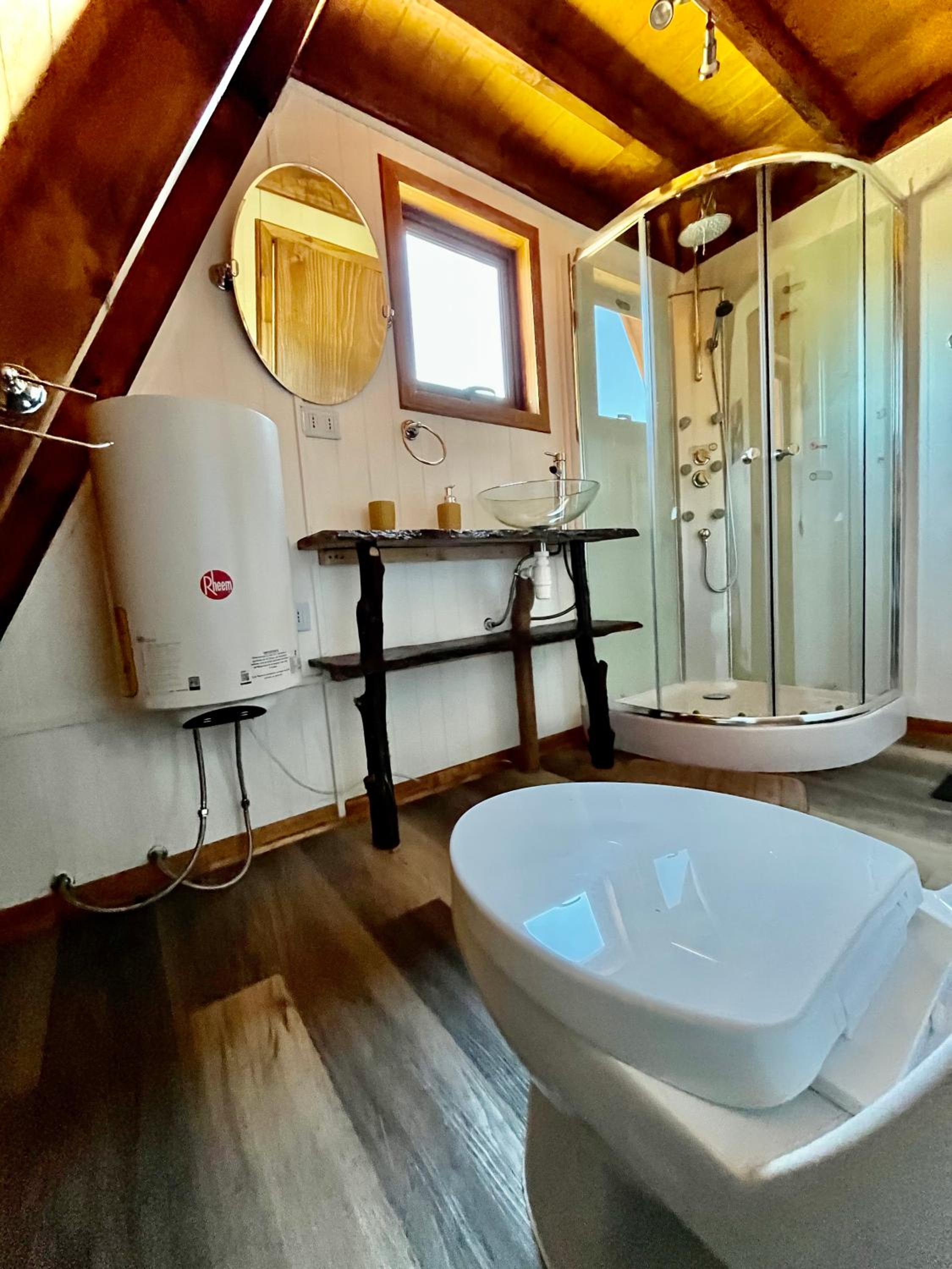 A-Frame con vista al río, desayuno y tinaja privada RAMĒ - Malalcahuello